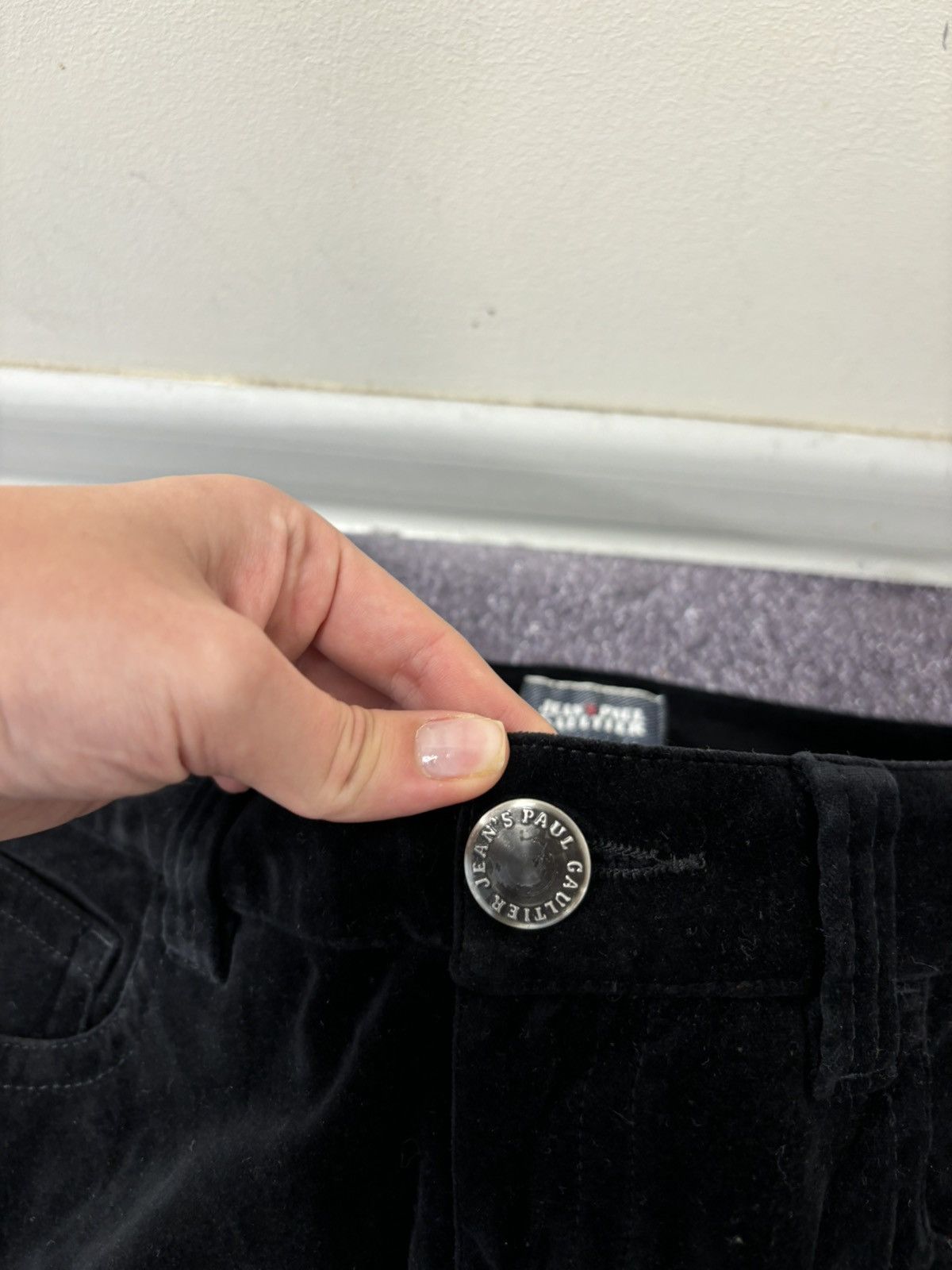 Jean Paul Gaultier Vintage Jean Paul Gaultier Women’s Velvet Rare Black Pants Size 30" / US 8 / IT 44 - 7 Thumbnail