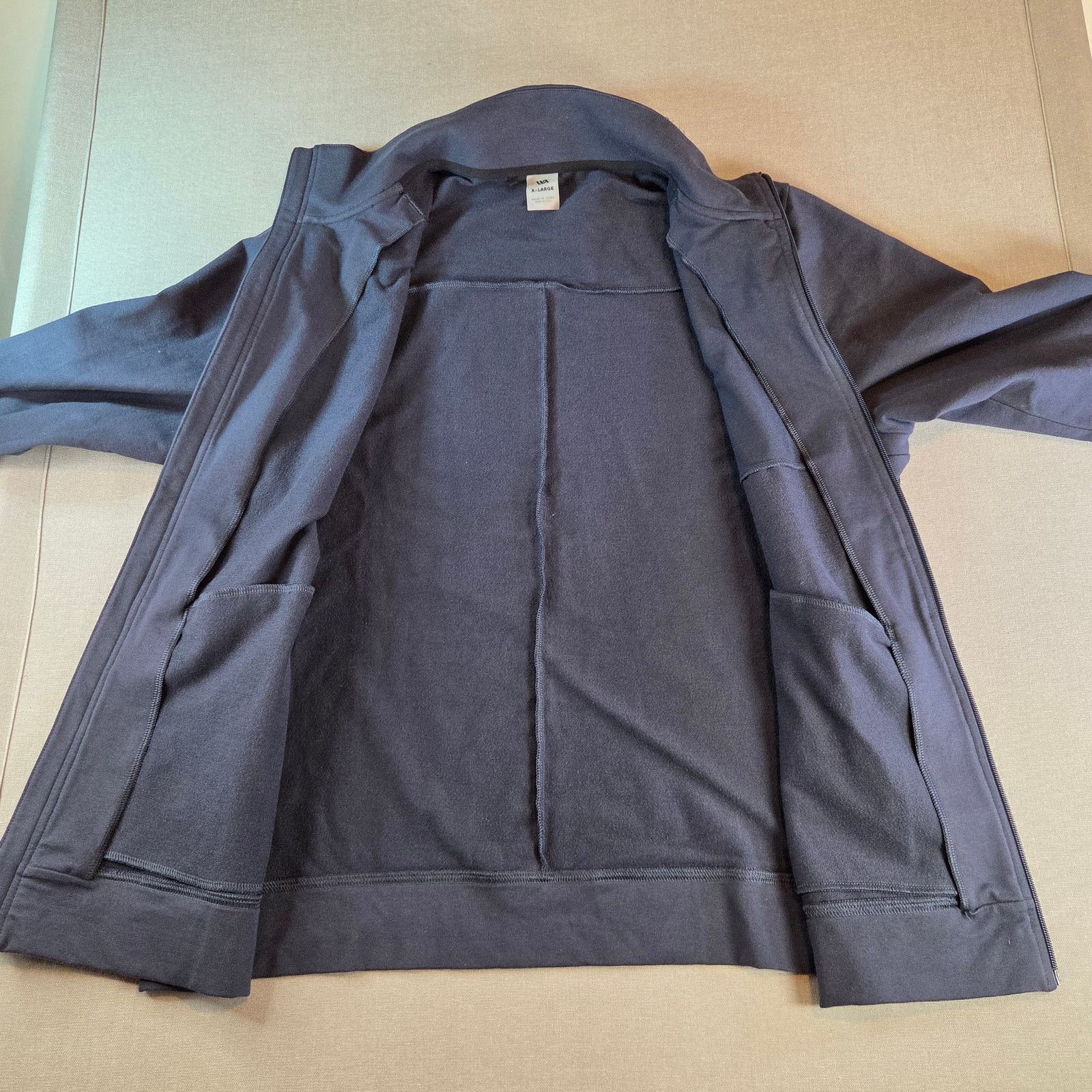 RVCA RVCA Full Zip Jacket XL Navy Cotton Blend Logo Streetwear Size US XL / EU 56 / 4 - 3 Thumbnail