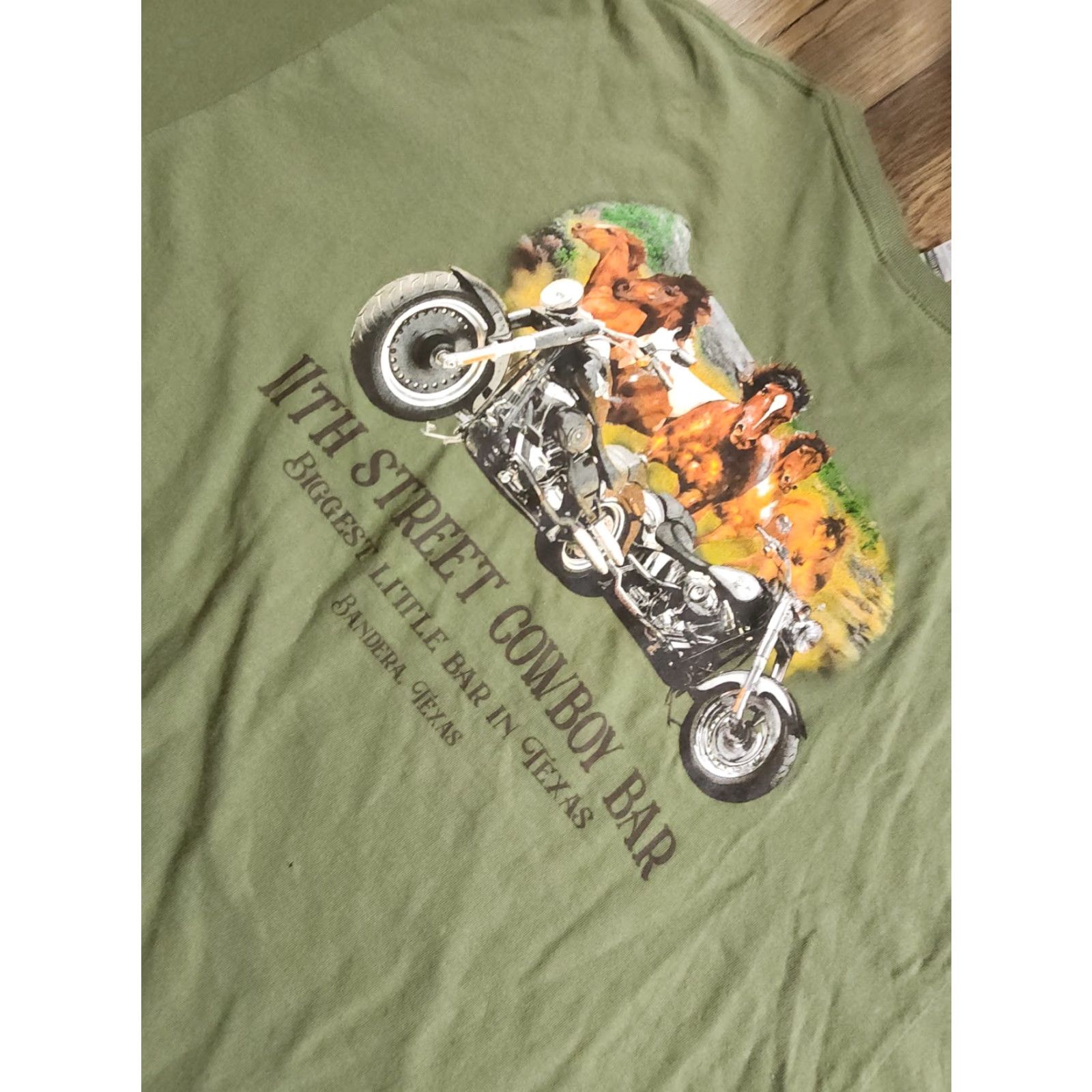 Gildan Mens 2XL T Shirt 11th Street Cowboy Bar Double Sided Distressed Bandera TX Green Cotton Gildan Crew Neck Short Sleeve Mens Size US XXL / EU 58 / 5 - 2 Thumbnail