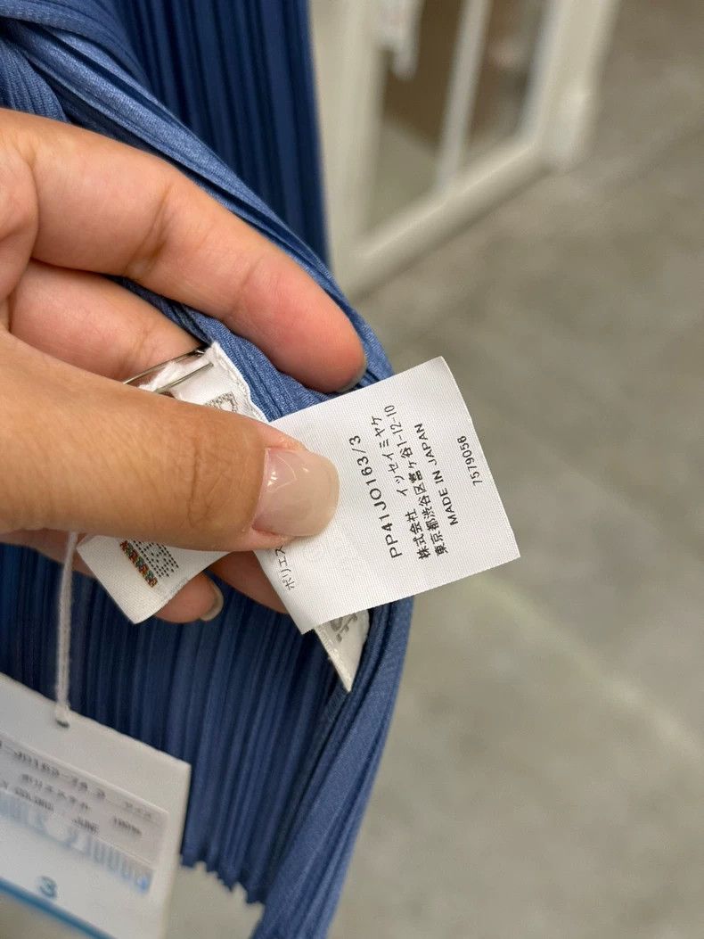 Issey Miyake Issey Miyake size:3 Blue pleated cardigan Size XS / US 0-2 / IT 36-38 - 5 Thumbnail