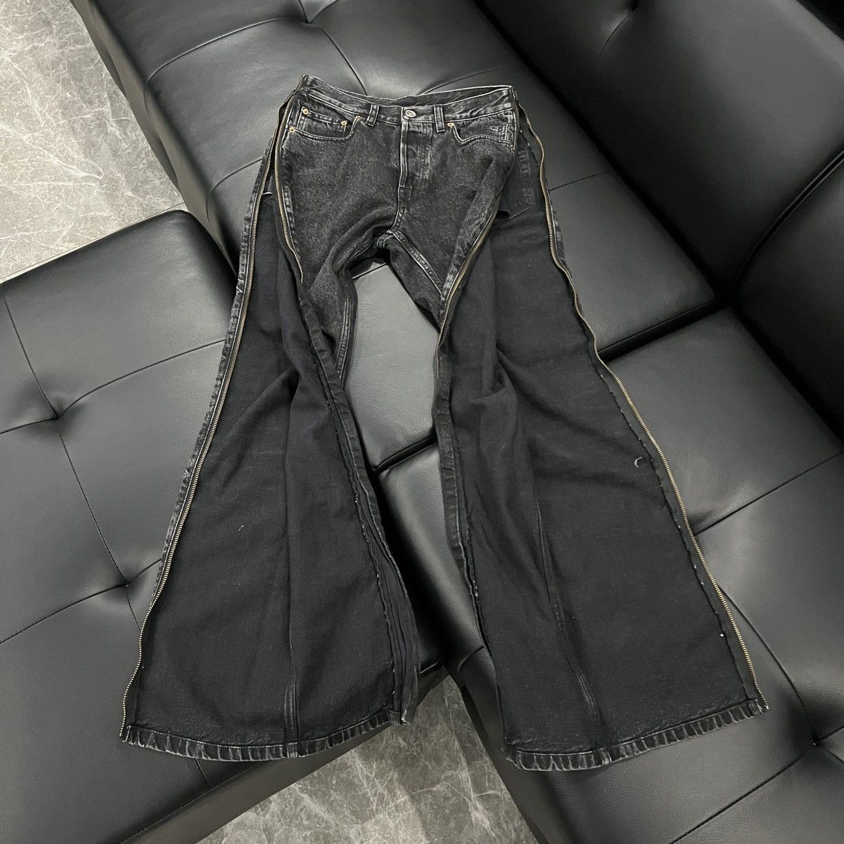 Vetements Vetements SS20 Side-Zip Washed Denim Jeans Size US 28 / EU 44 - 3 Thumbnail