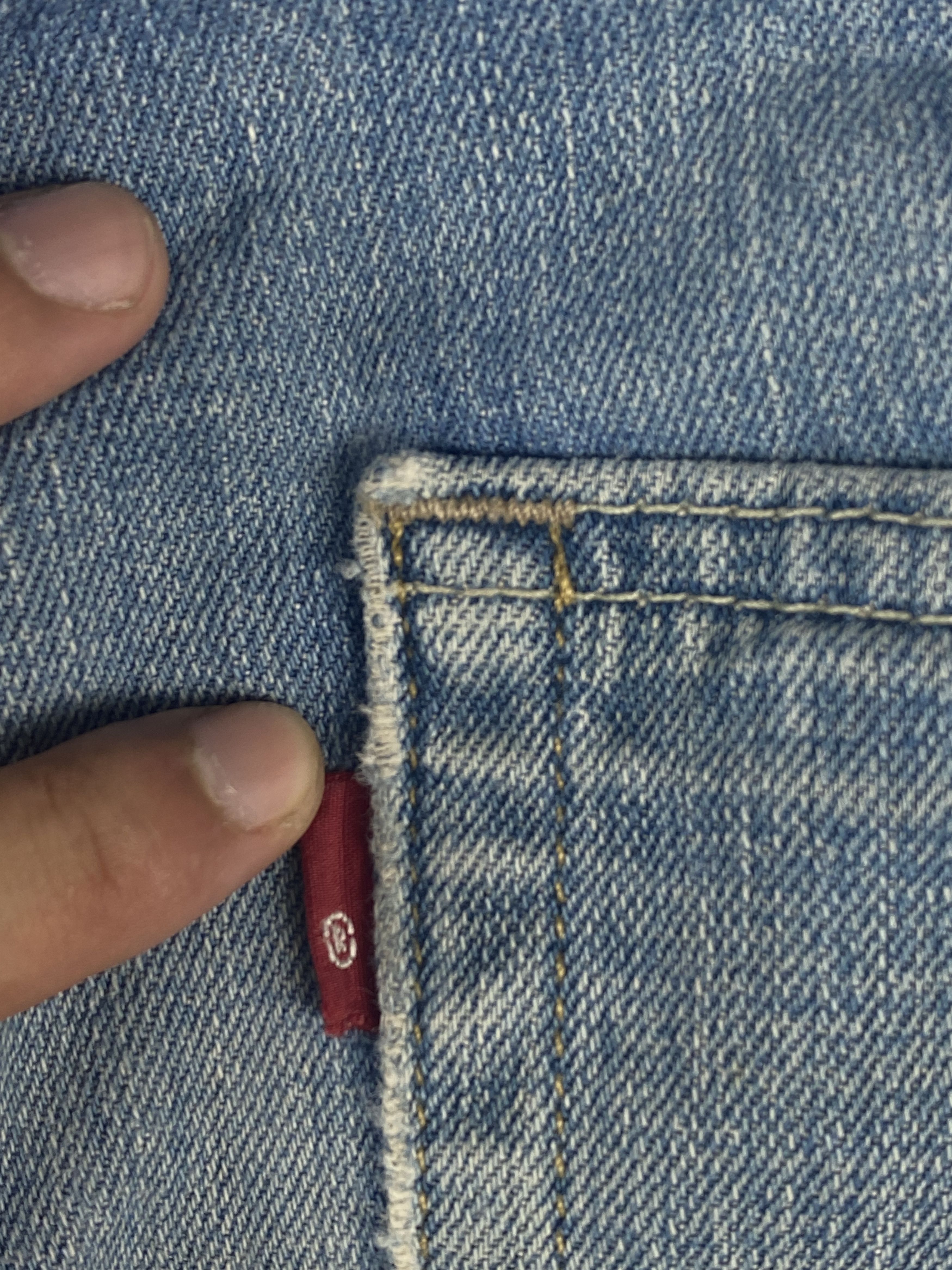 Levi's Vintage Distressed Levis 511 Faded Blue Jeans S0010 Size US 32 / EU 48 - 5 Thumbnail