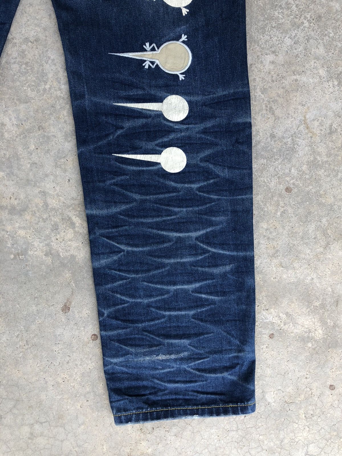 Japanese Brand Japanese Sanmaruichi Daicock Embroidered Jeans Distressed Size US 33 - 12 Thumbnail