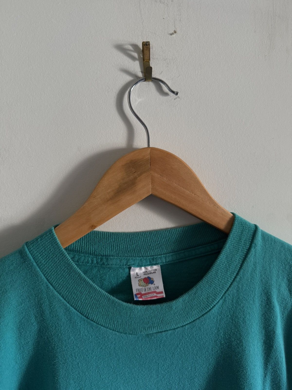 Fruit Of The Loom Tweety Bird Vintage Looney Toons Tee Size US L / EU 52-54 / 3 - 4 Thumbnail