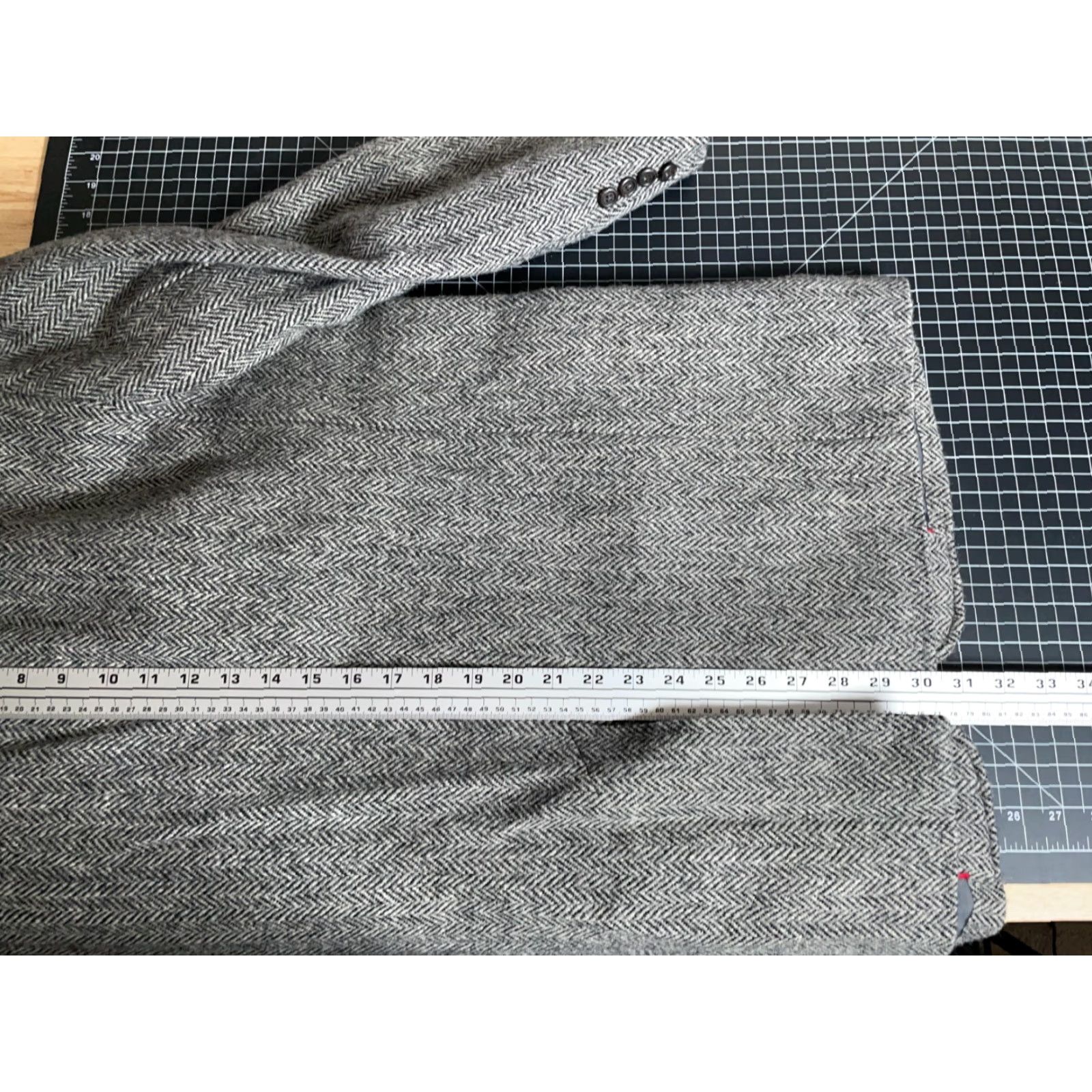 J.Crew J.Crew Harris Tweed Sport Coat Men's Large Gray Herringbone 3 Button Jacket Size US L / EU 52-54 / 3 - 7 Thumbnail