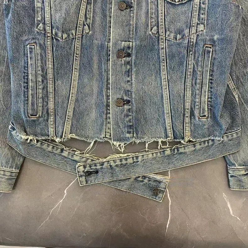 Balenciaga Balenciaga Blue denim jacket with collar logo distressed Size XXS / US 00 / IT 34 - 6 Thumbnail