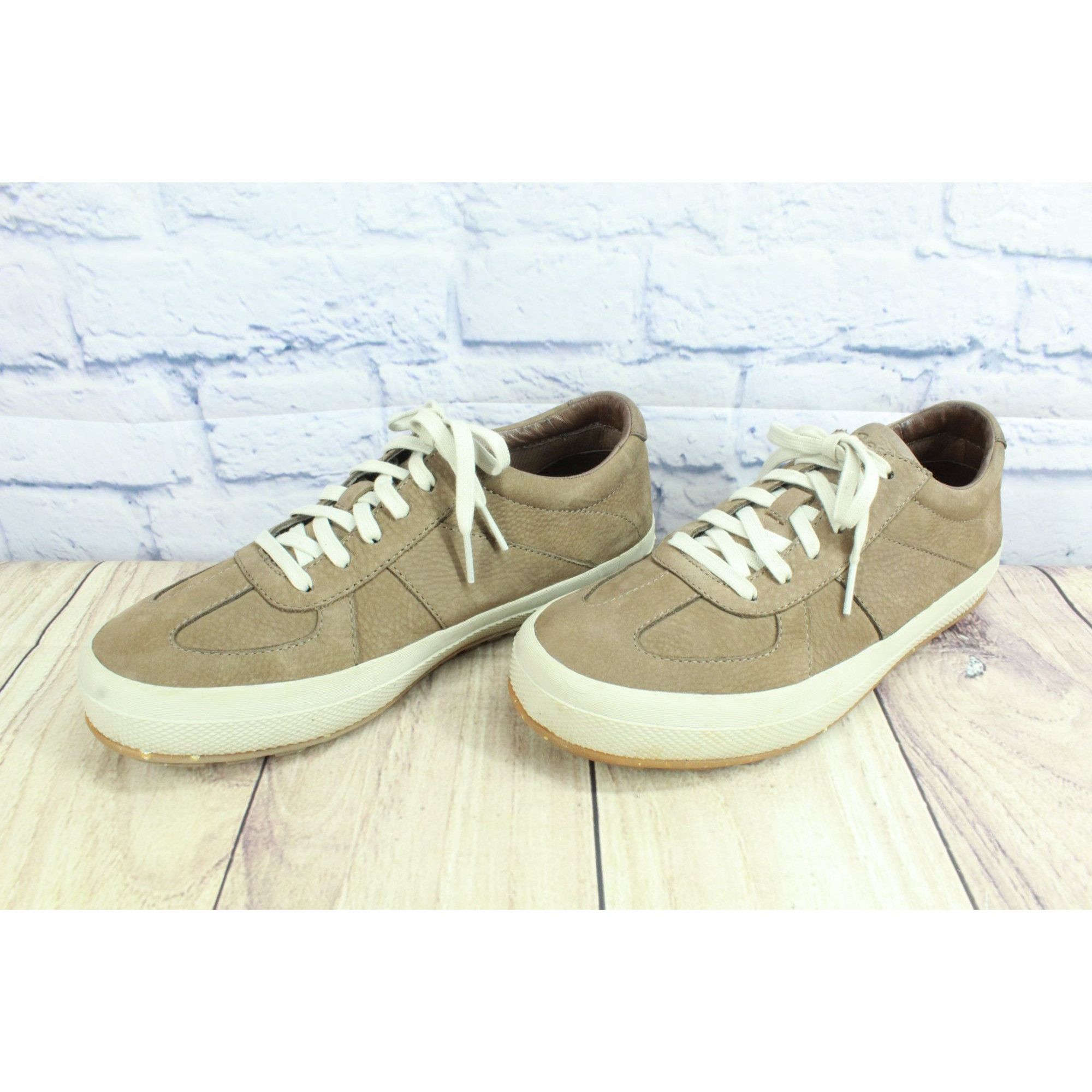 L.L. Bean LL Bean Leather Comfort Double L Casual Sneaker Shoes Size US 9 / IT 39 - 2 Thumbnail