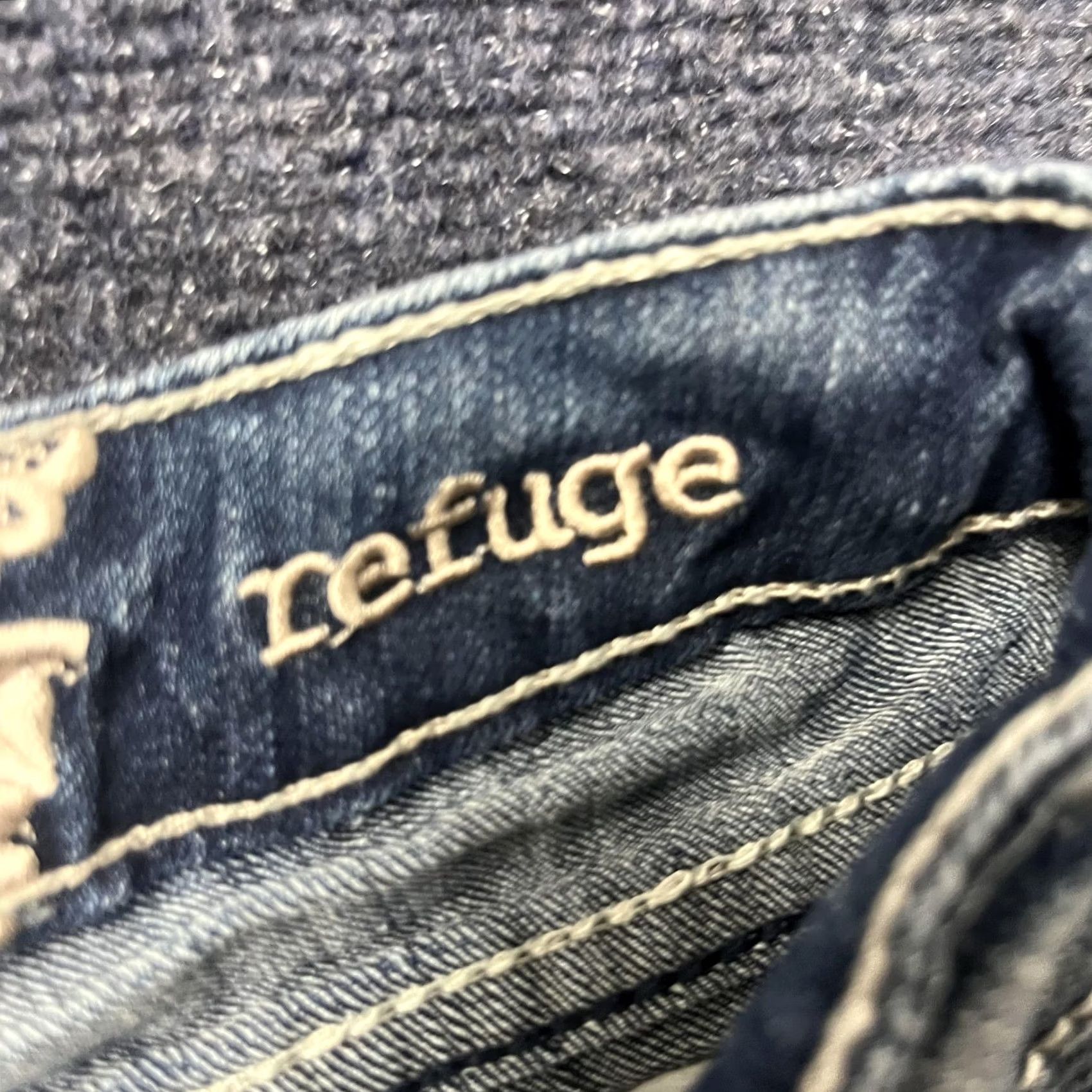 Denime VINTAGE? No. (Not Vintage) - Y2K Refuge Glam Ultra Skinny Jeans Womens 4 Medium Wash Blue Distressed Denim Size 27" / US 4 / IT 40 - 4 Thumbnail