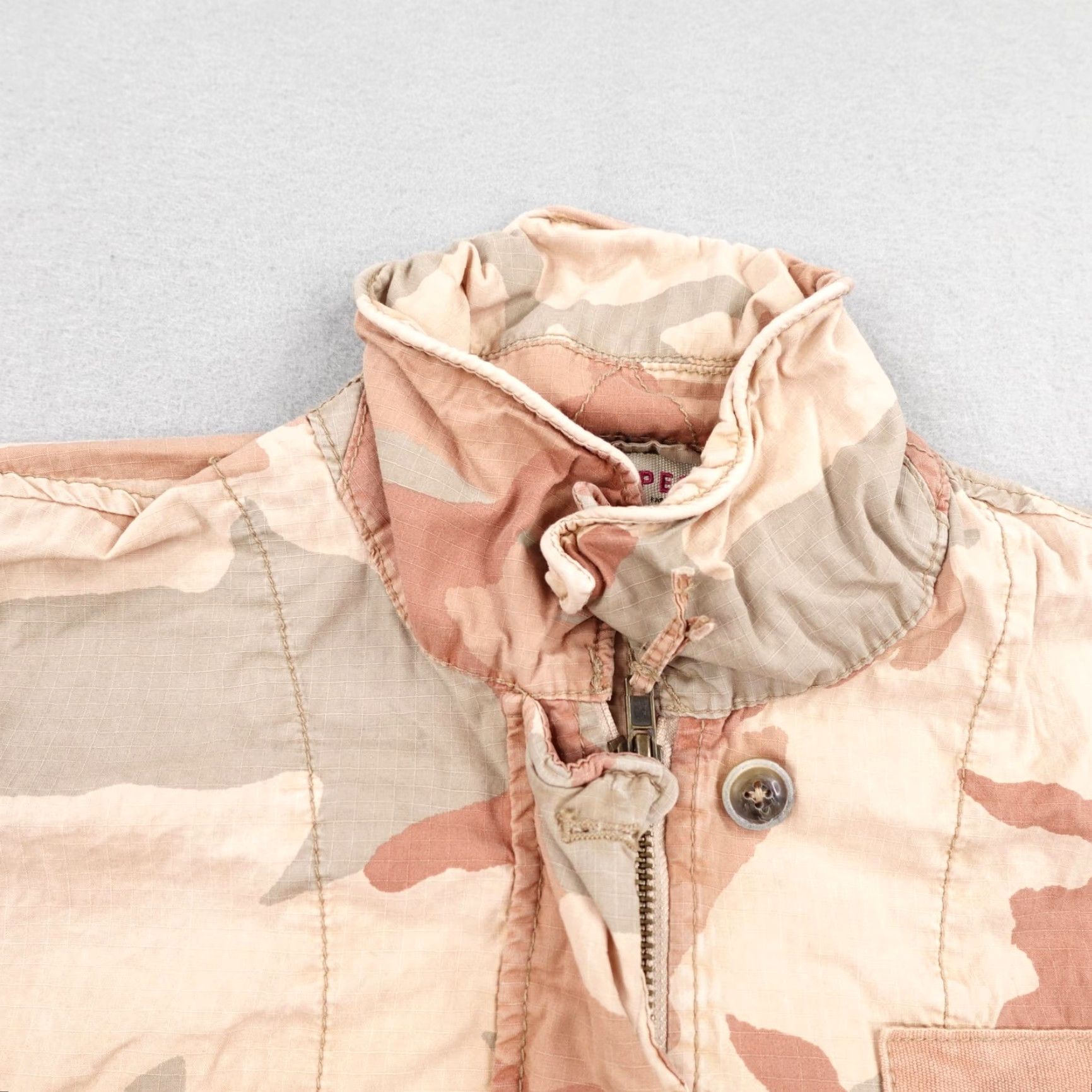 Free People **Lead The Way Military Jacket Womens Large Desert Camo** User: Lead The Way Military Jacket Womens Large Desert Camo Size L / US 10 / IT 46 - 2 Thumbnail
