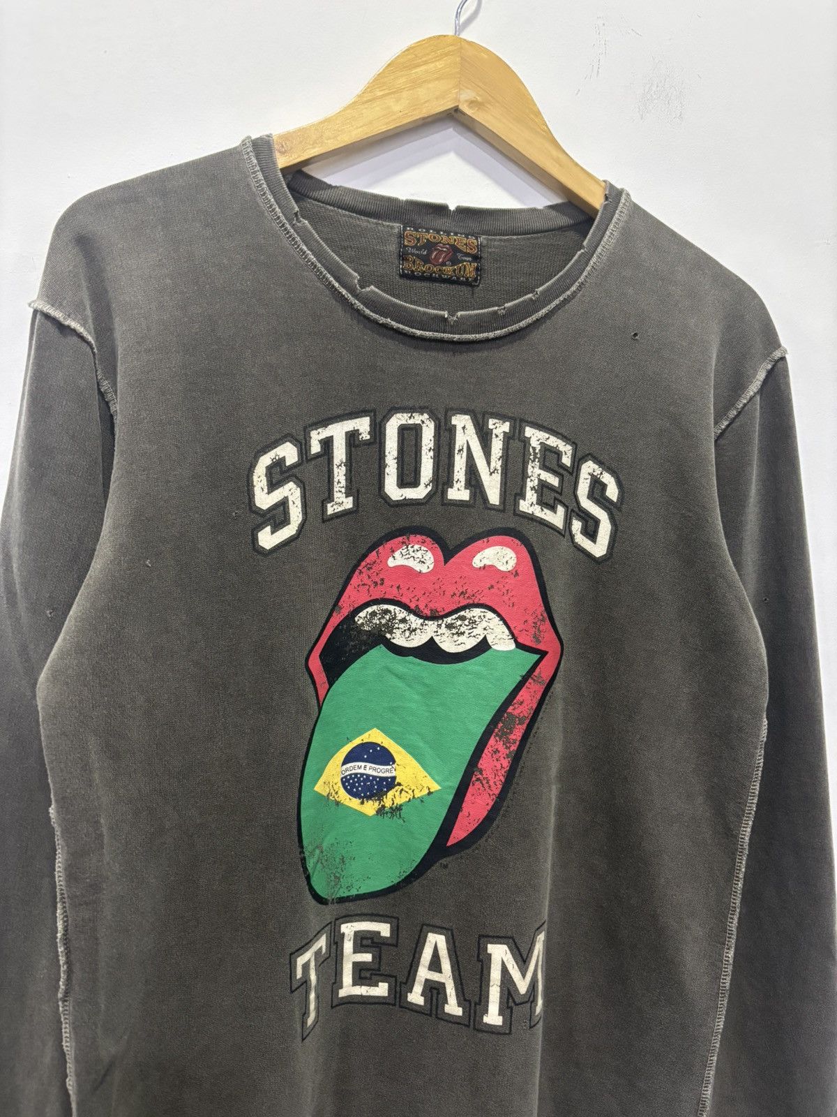 Band Tees Vintage The Rolling Stones Longsleeve Tshirt Size US M / EU 48-50 / 2 - 3 Thumbnail