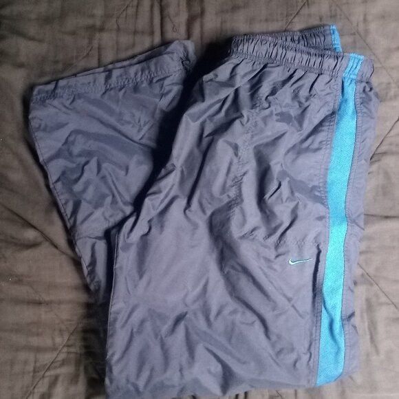 Nike Vintage Y2K Nike Spell Out Striped Wind Pants Joggers Size US 36 / EU 52 - 1 Thumbnail