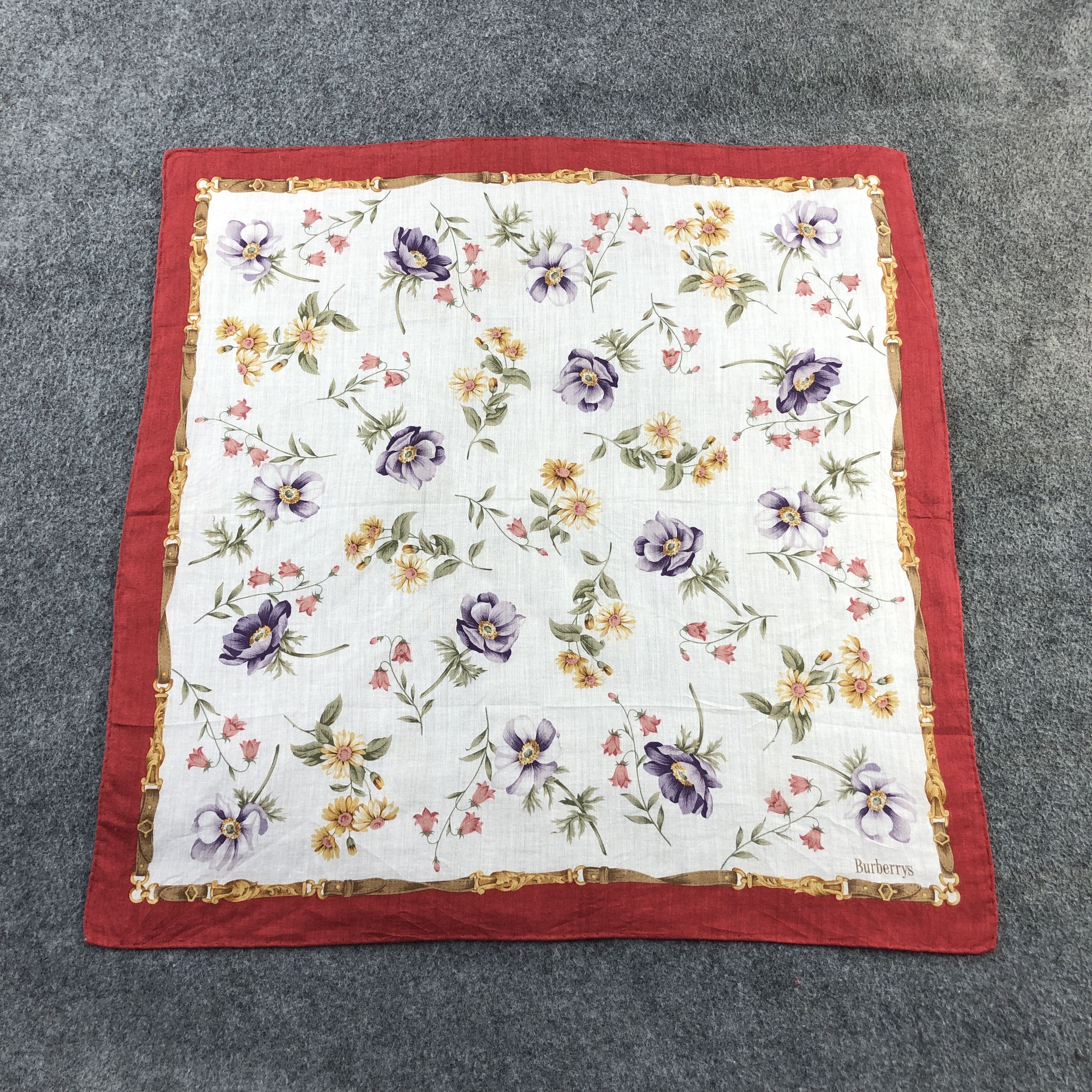Burberry Burberry Handkerchief Neckerchief Bandana H2517 Size ONE SIZE - 1 Thumbnail