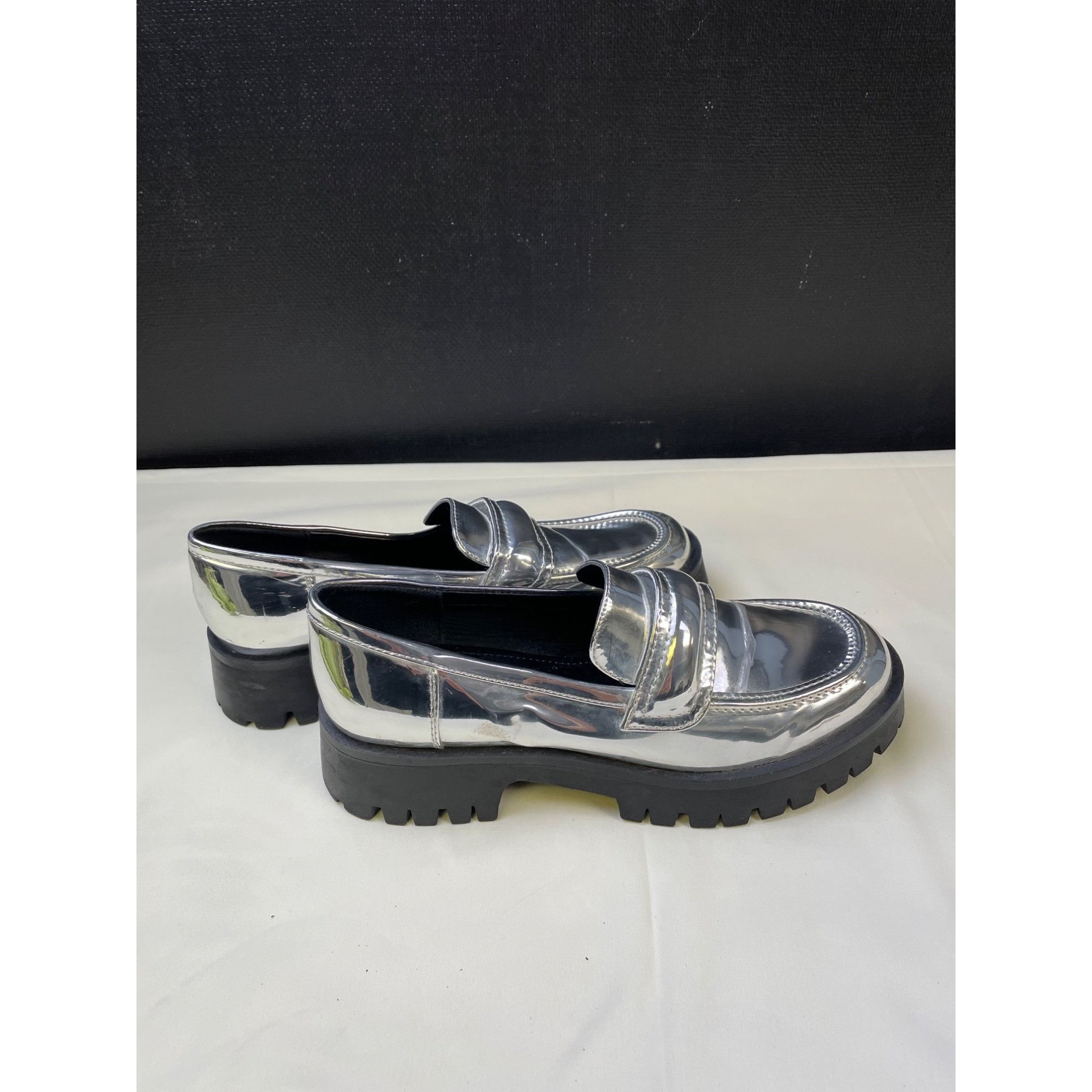 Nine West Nine West Women's Silver Chunky Heel Shoes/Loafers Size 7.5 Size US 7.5 / IT 37.5 - 4 Thumbnail