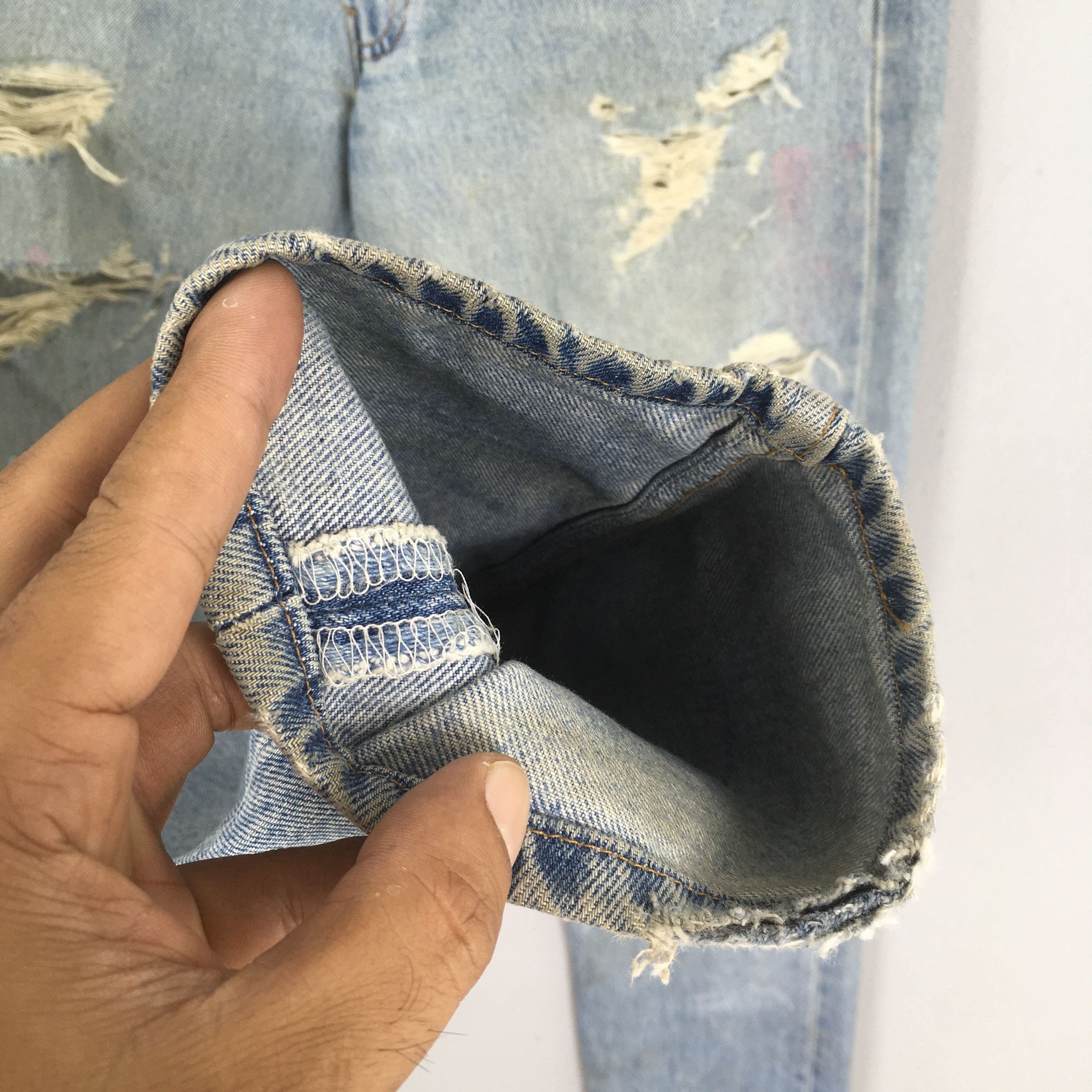 Levi's Size 31x28.5 Vintage 90s Levi's 501 Distressed Jeans S1867 Size US 31 - 4 Thumbnail