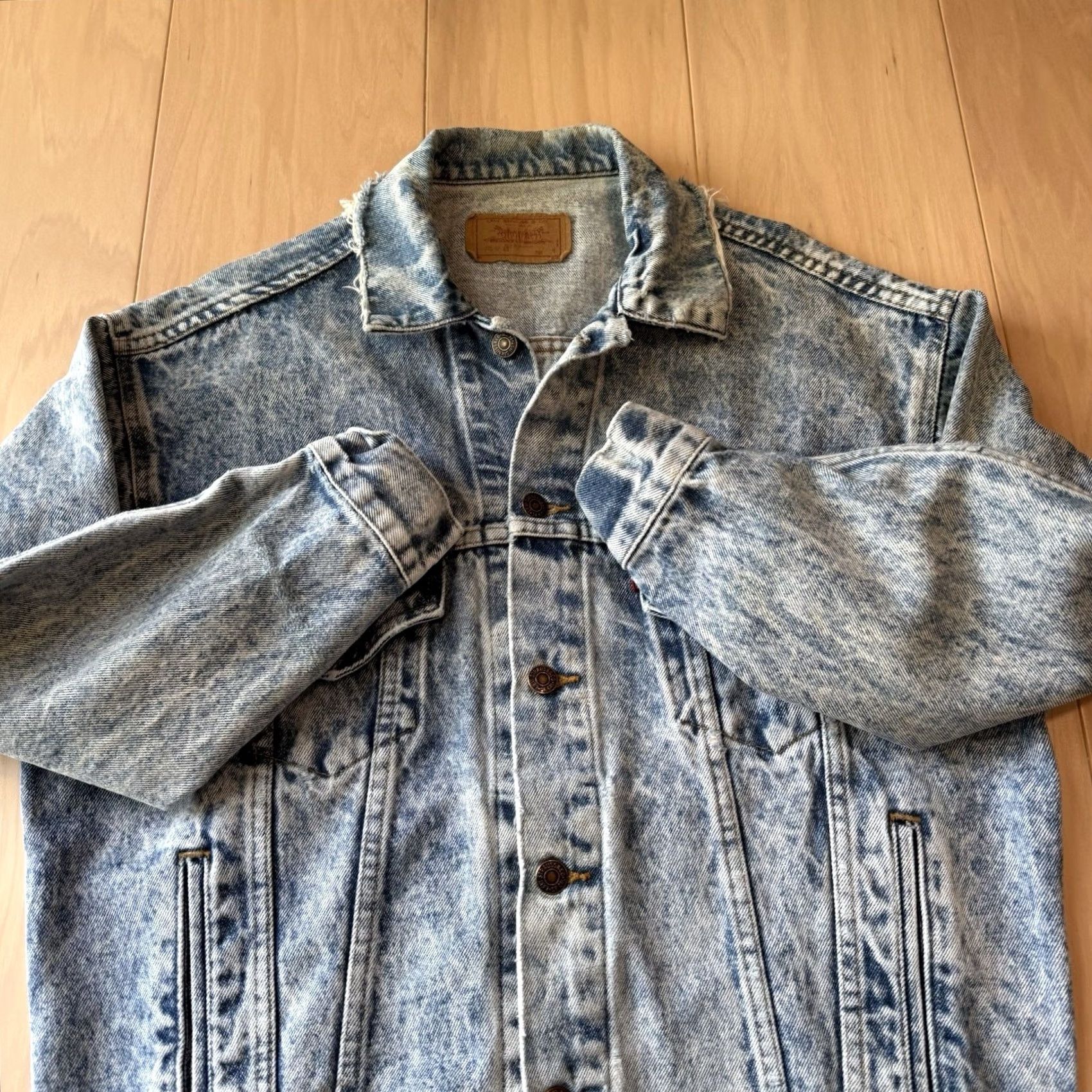 Levi's VINTAGE Levi's Denim Jacket Small Blue Acid Wash Trucker Made USA 80s Workwear Size US S / EU 44-46 / 1 - 4 Thumbnail