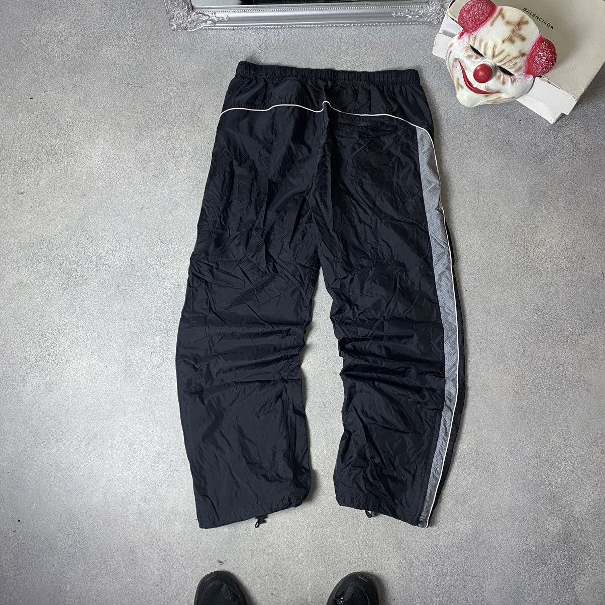 Nike Vintage Nike Track Pants 00s Swoosh Nylon Y2K Drill Size US 38 / EU 54 - 8 Thumbnail