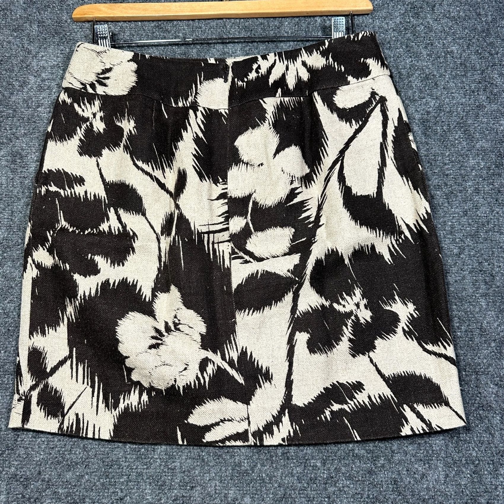 Michael Kors Michael Kors Skirt Women Brown Linen Floral Print Back Zip Pockets Size 8 Size 30" / US 8 / IT 44 - 5 Thumbnail