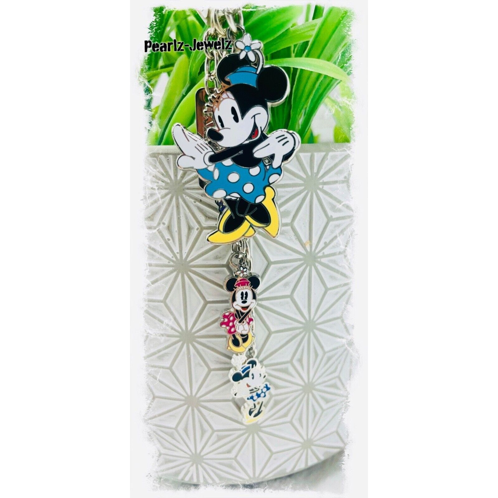 Disney Disney Minnie Mouse Multi Dangle Charm KeyChain NWT Size ONE SIZE - 2 Thumbnail
