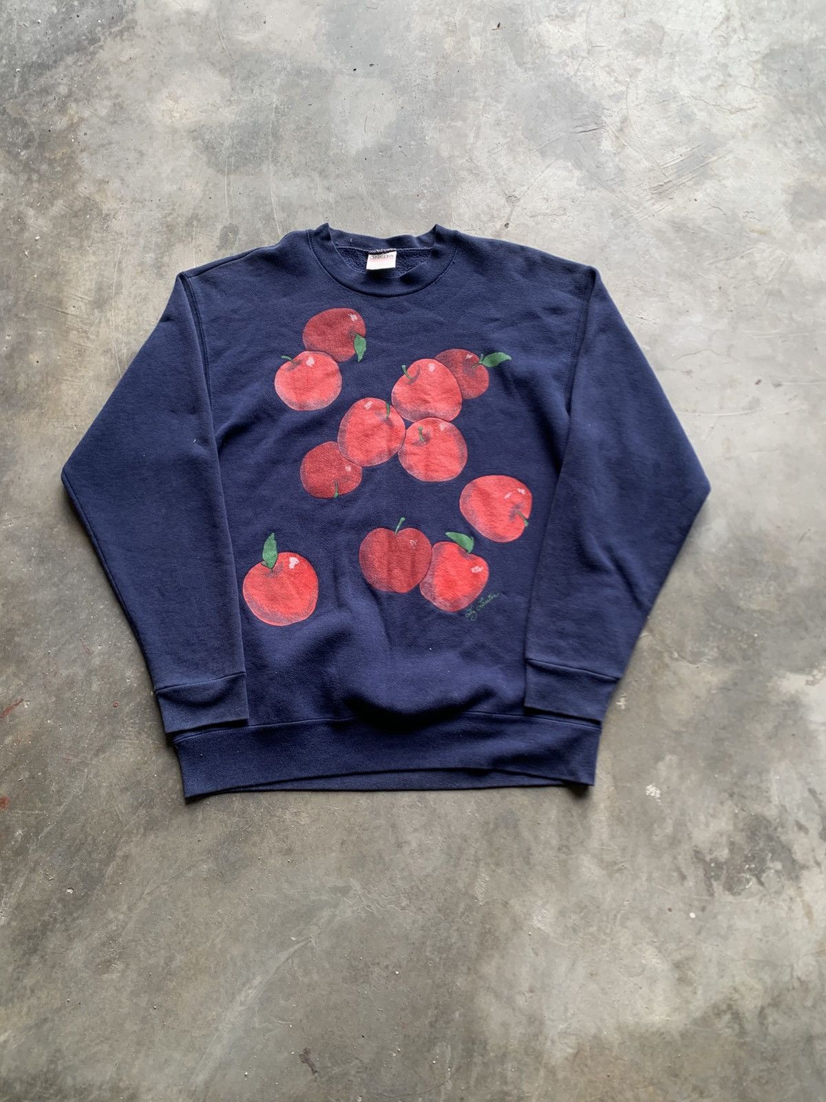 Vintage Vintage 90s apple sweatshirt Size US L / EU 52-54 / 3 - 1 Thumbnail