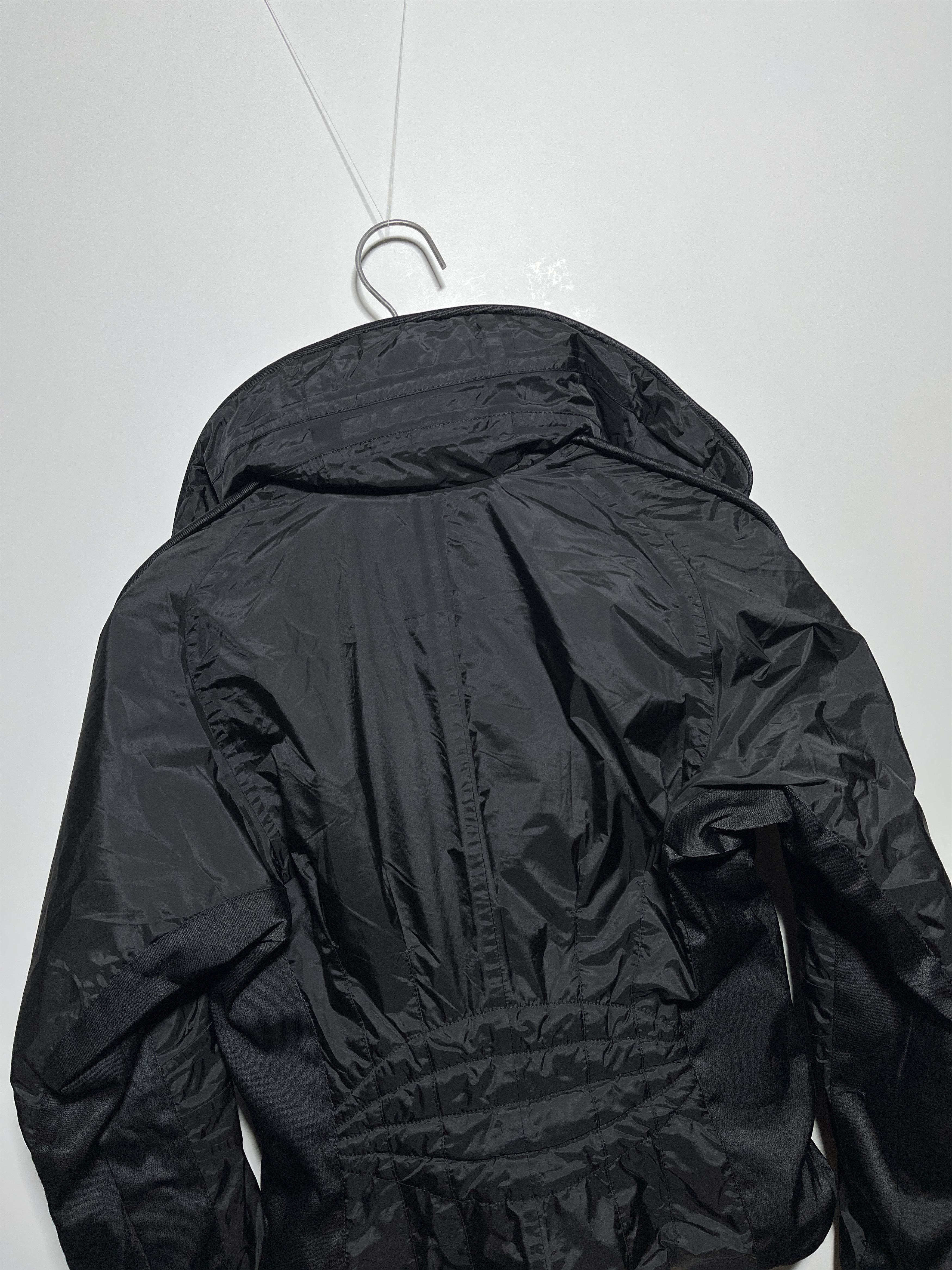 Moncler Vintage Y2K Moncler Women's Black Hooded Ski Jacket Size S Size S / US 4 / IT 40 - 9 Thumbnail