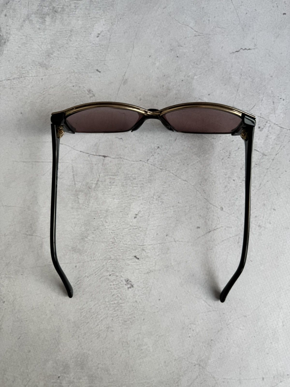 Gucci Gucci GG 2308 Sunglasses Black Frame Red Lenses Vintage Size ONE SIZE - 12 Thumbnail