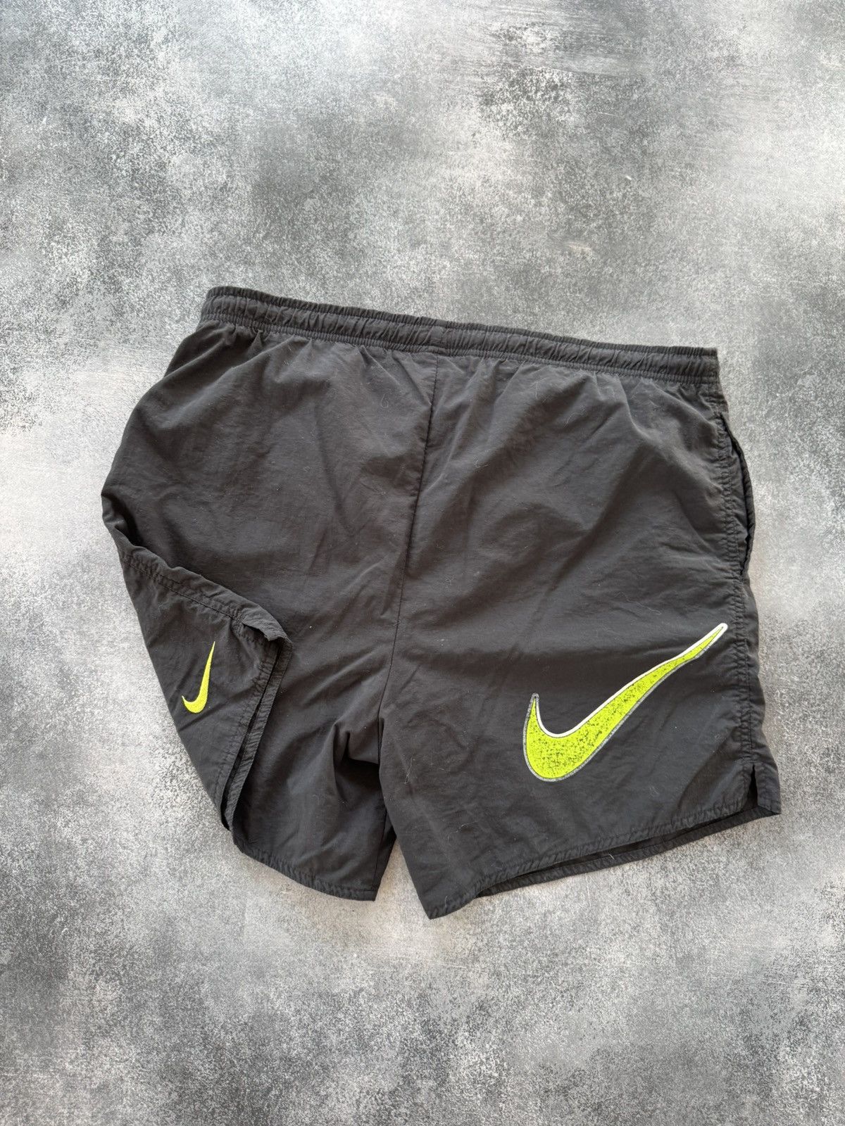 Nike Vintage Nike Big Swoosh Nylon Shorts y2k Size US 32 / EU 48 - 1 Thumbnail