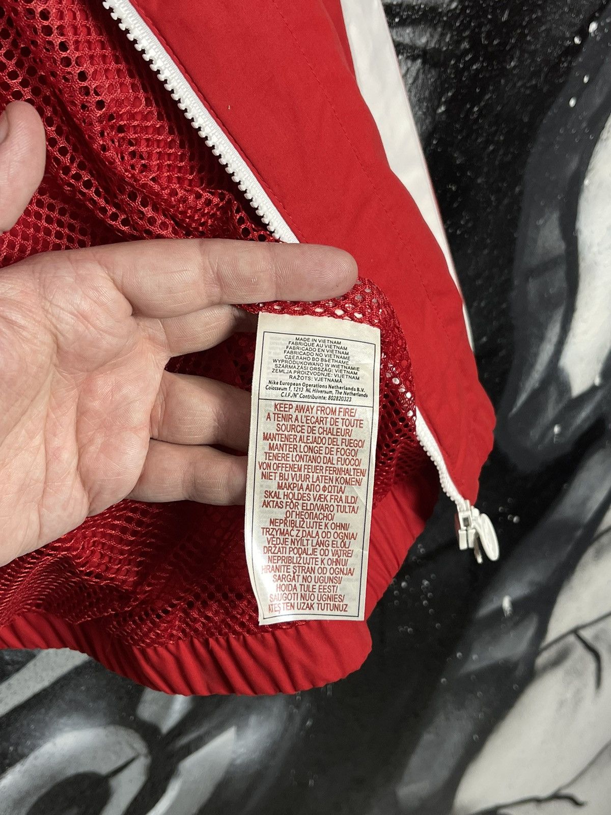Nike × Vintage Y2K Nike Light Windbreaker Jacket Men’s Size L Size US L / EU 52-54 / 3 - 15 Thumbnail