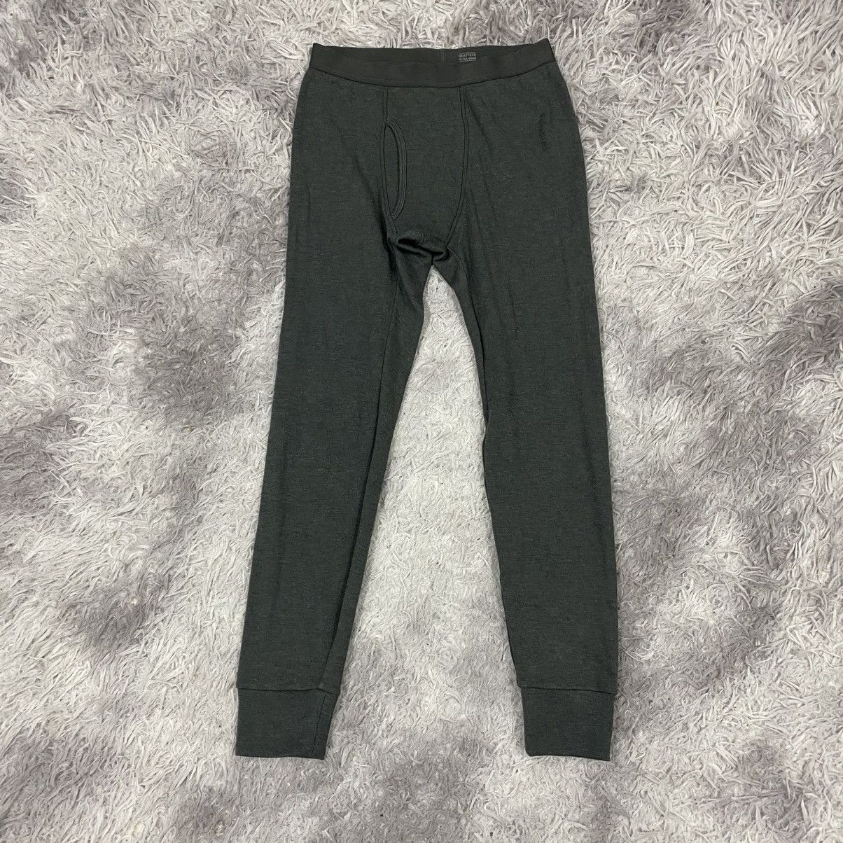 Uniqlo Uniqlo tight running heattech extra warm Size US 26 / EU 42 - 1 Thumbnail
