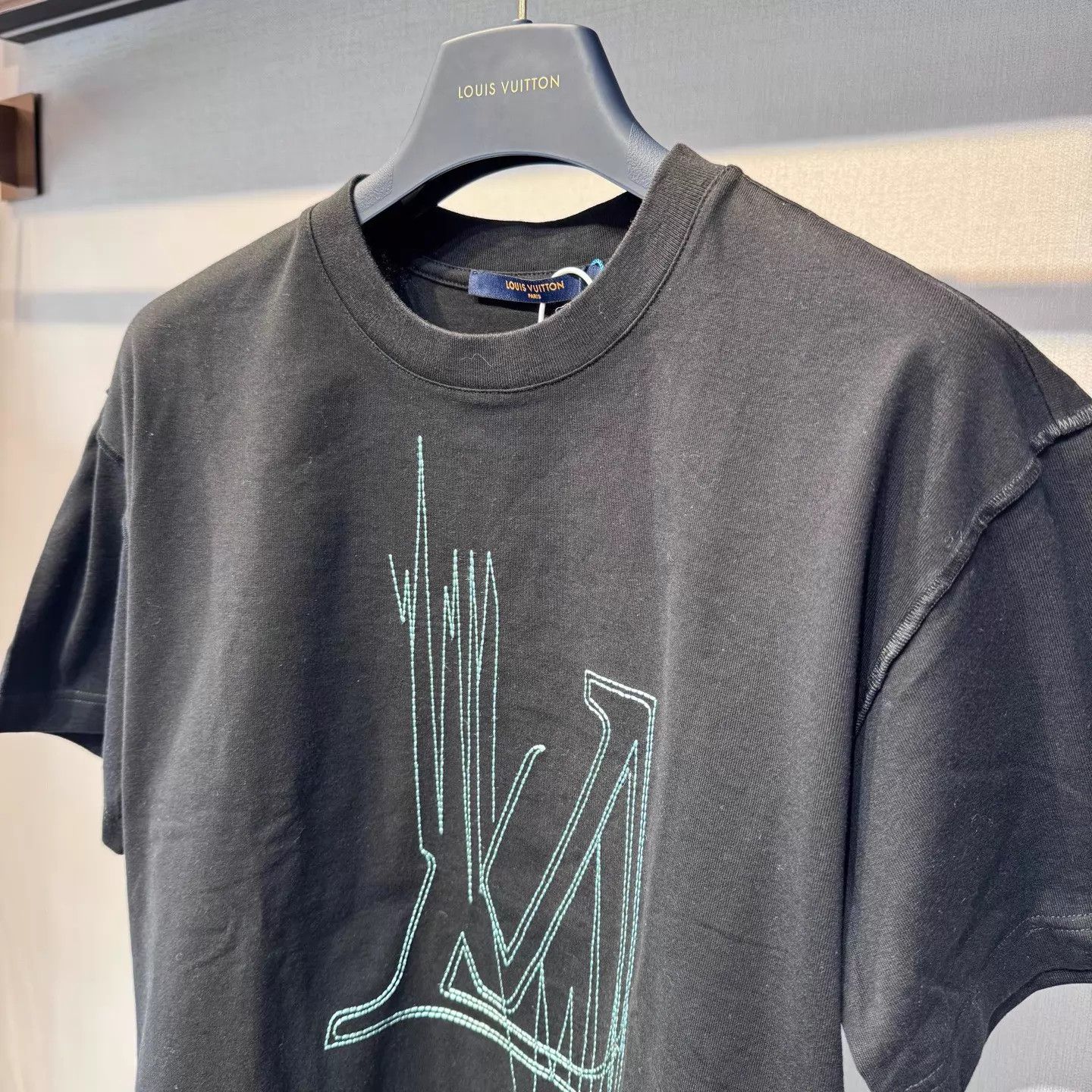 Louis Vuitton LV Line Knit Logo Black Short Tee XS Size US XS / EU 42 / 0 - 4 Thumbnail