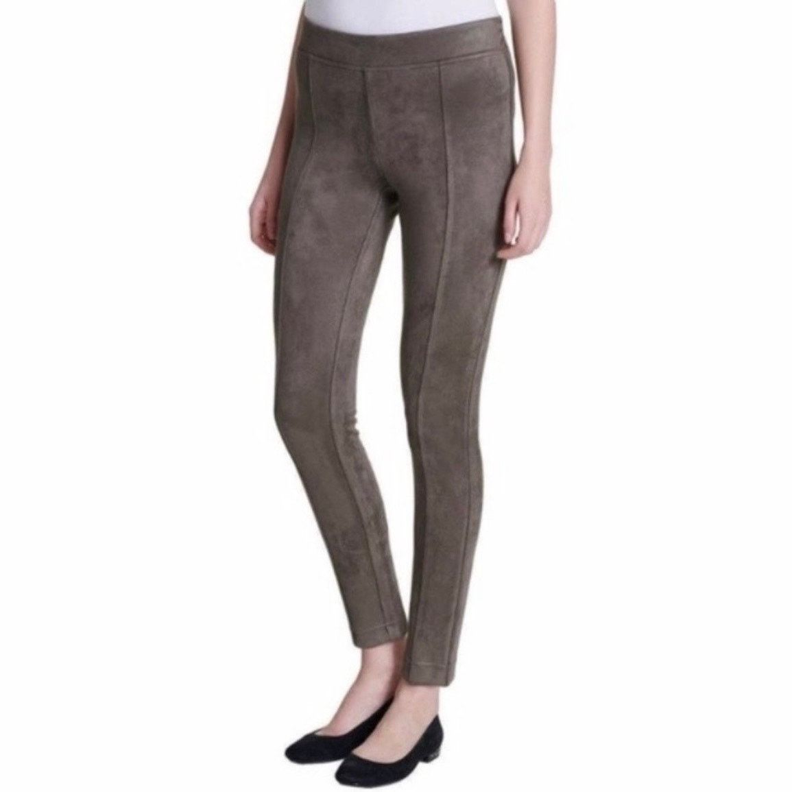 Andrew Marc NWOT Andrew Marc Suede Pleated Pants Size 30" / US 8 / IT 44 - 11 Thumbnail