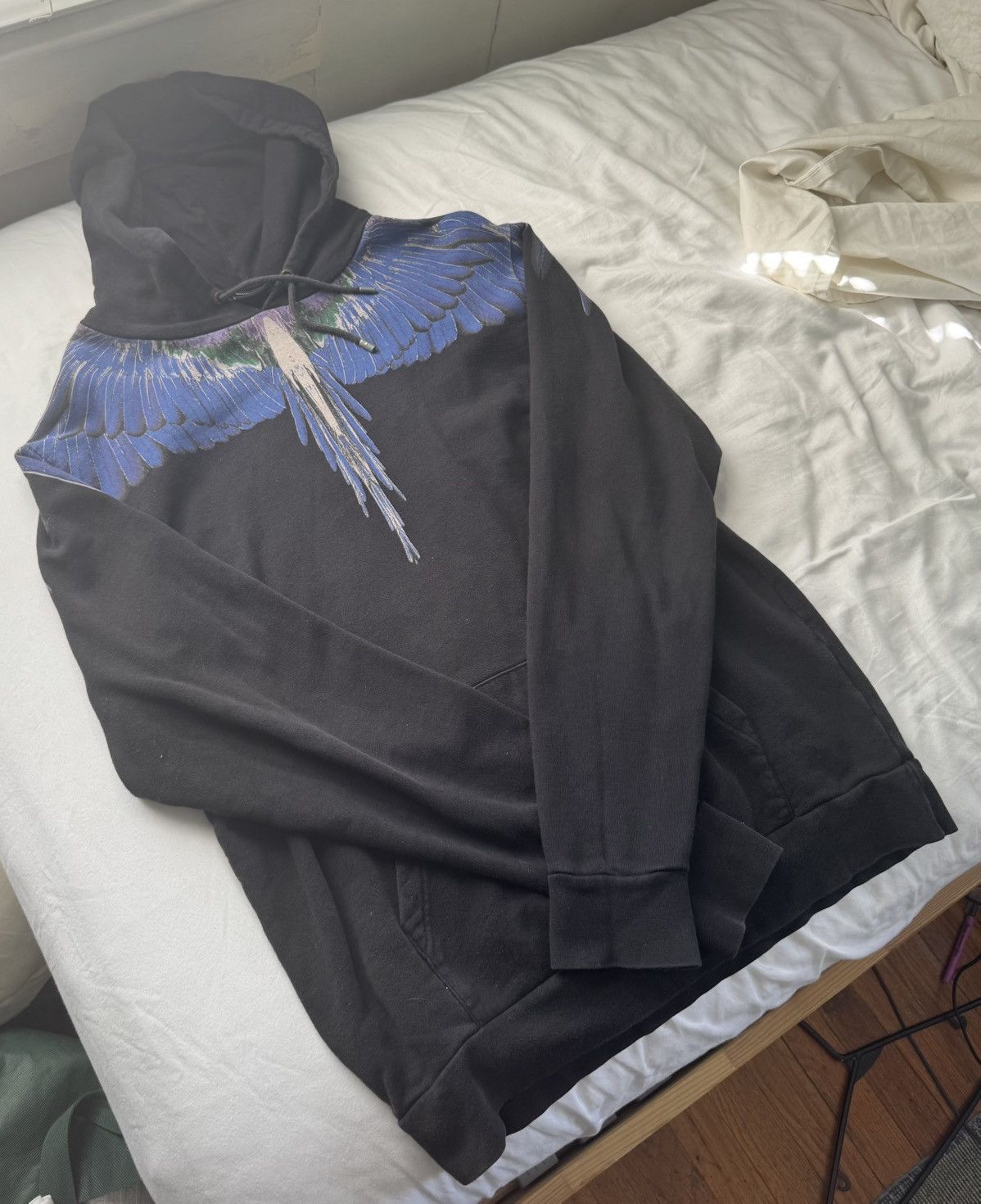 Marcelo Burlon Wings Hoodie Blue and Purple and Green Size US M / EU 48-50 / 2 - 1 Thumbnail