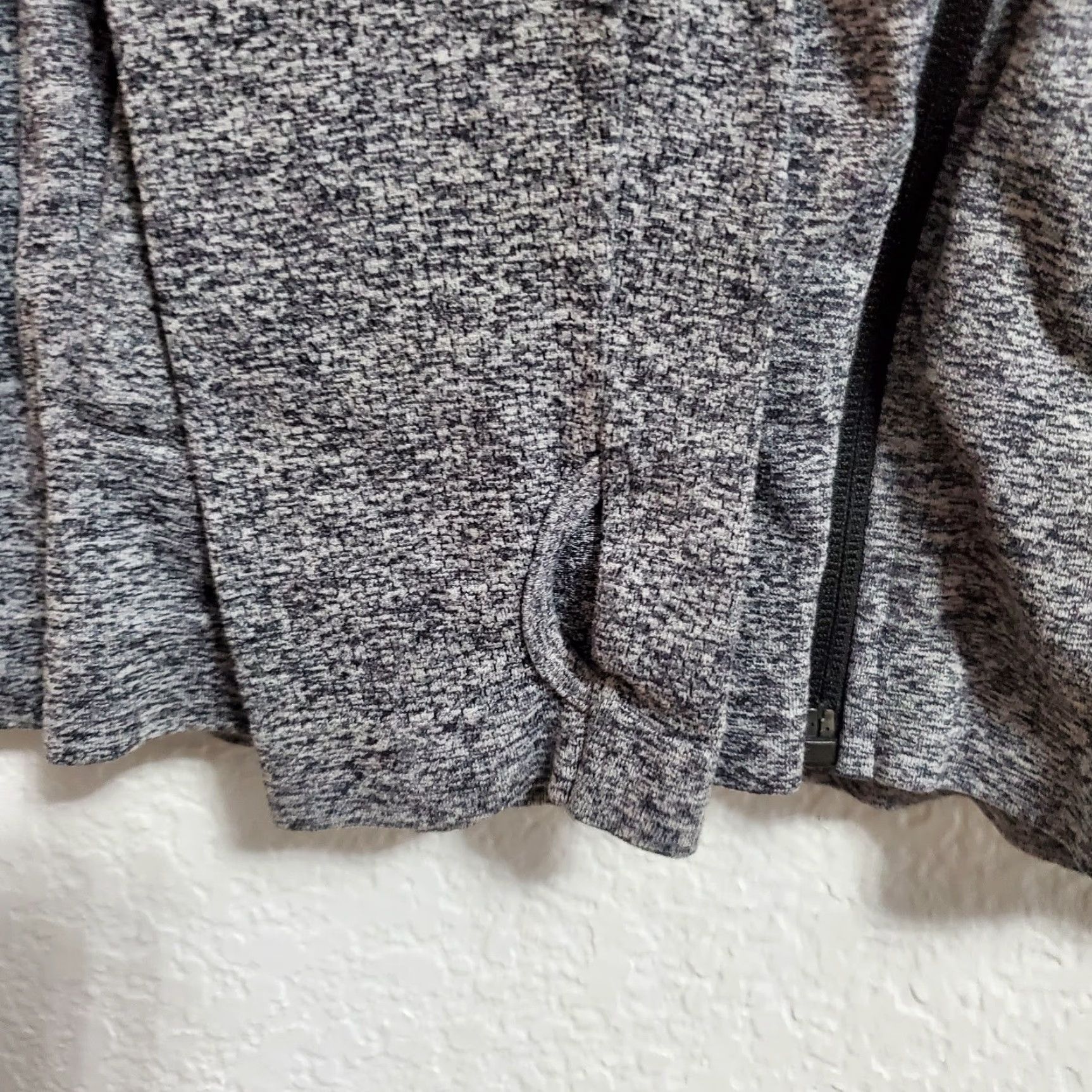 Vintage Workout Full Zip Hooded Sweatshirt Women L Gray Long Sleeve Pockets Thumbholes Slim Fit Outdoor Sports Athleisure Sweatshirt Mens Womens Size L / US 10 / IT 46 - 7 Thumbnail