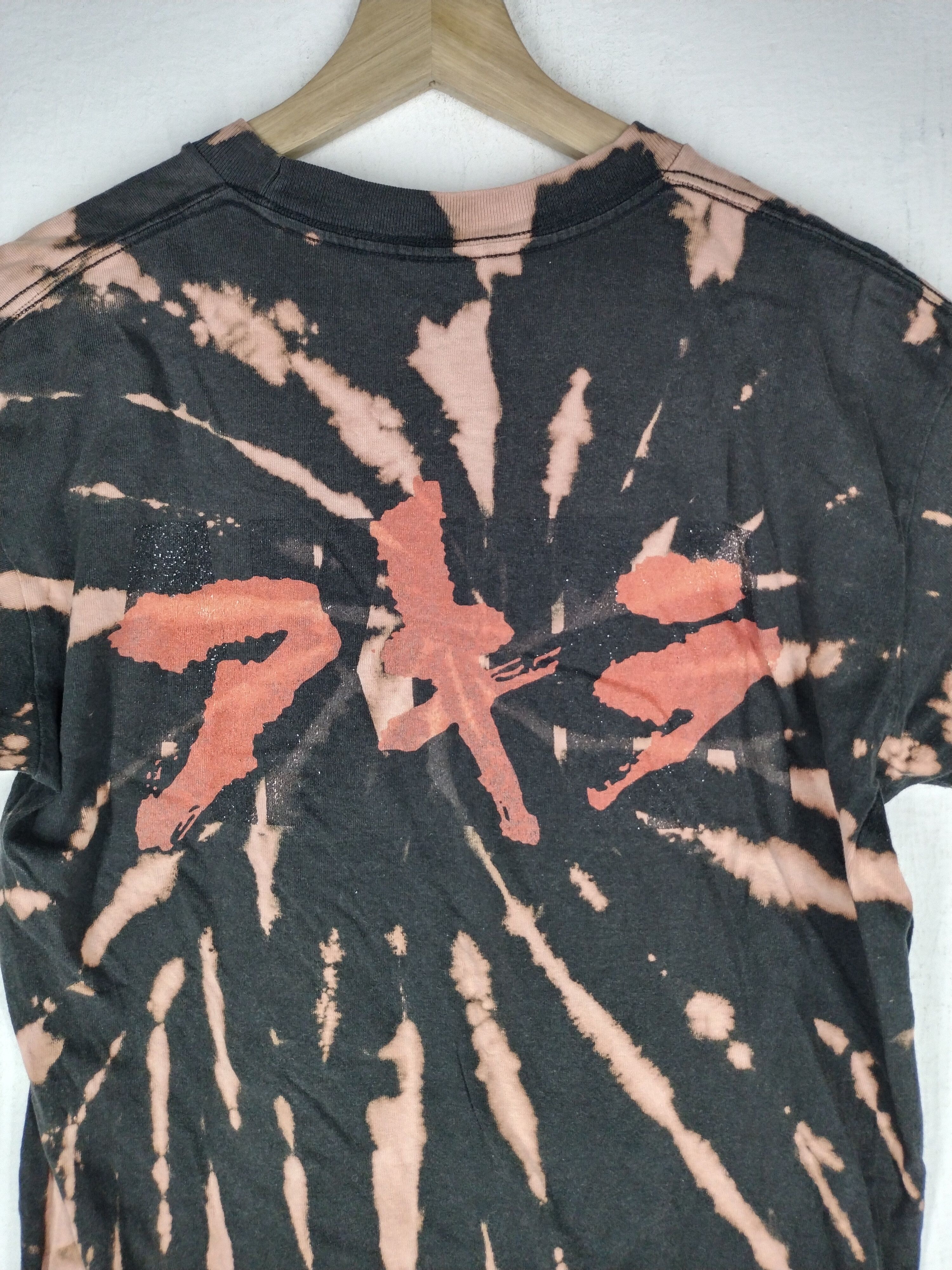 Japanese Brand × Vintage Vtg Akira Tie Die Bootleg Tee Size US M / EU 48-50 / 2 - 5 Thumbnail