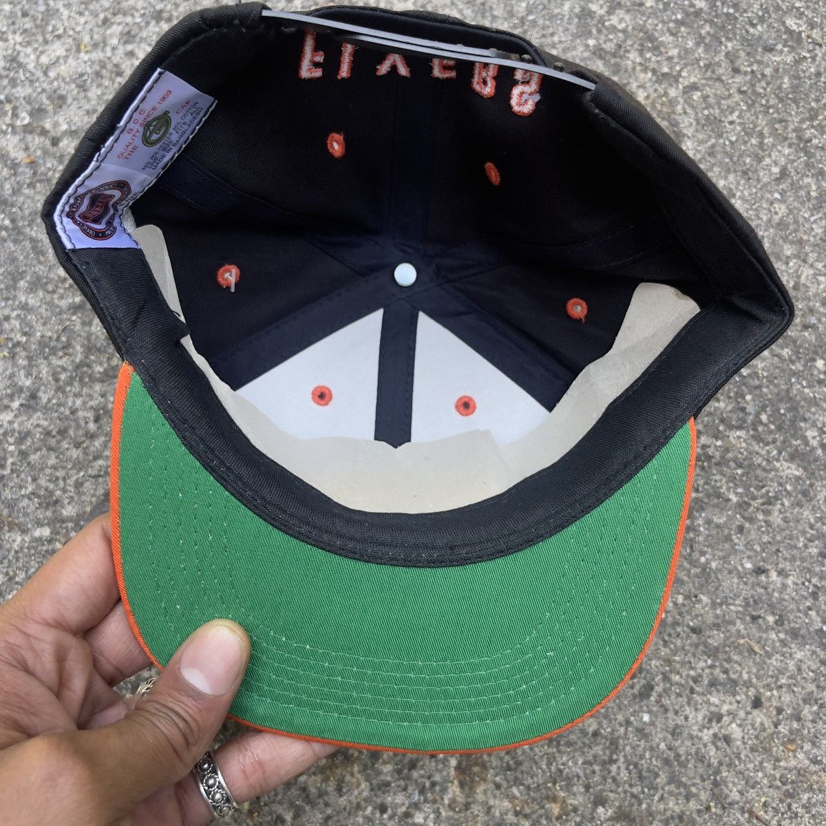 MLB × Vintage BNWT Vintage 90s PHILADELPHIA FLYERS HAT Size ONE SIZE - 5 Thumbnail