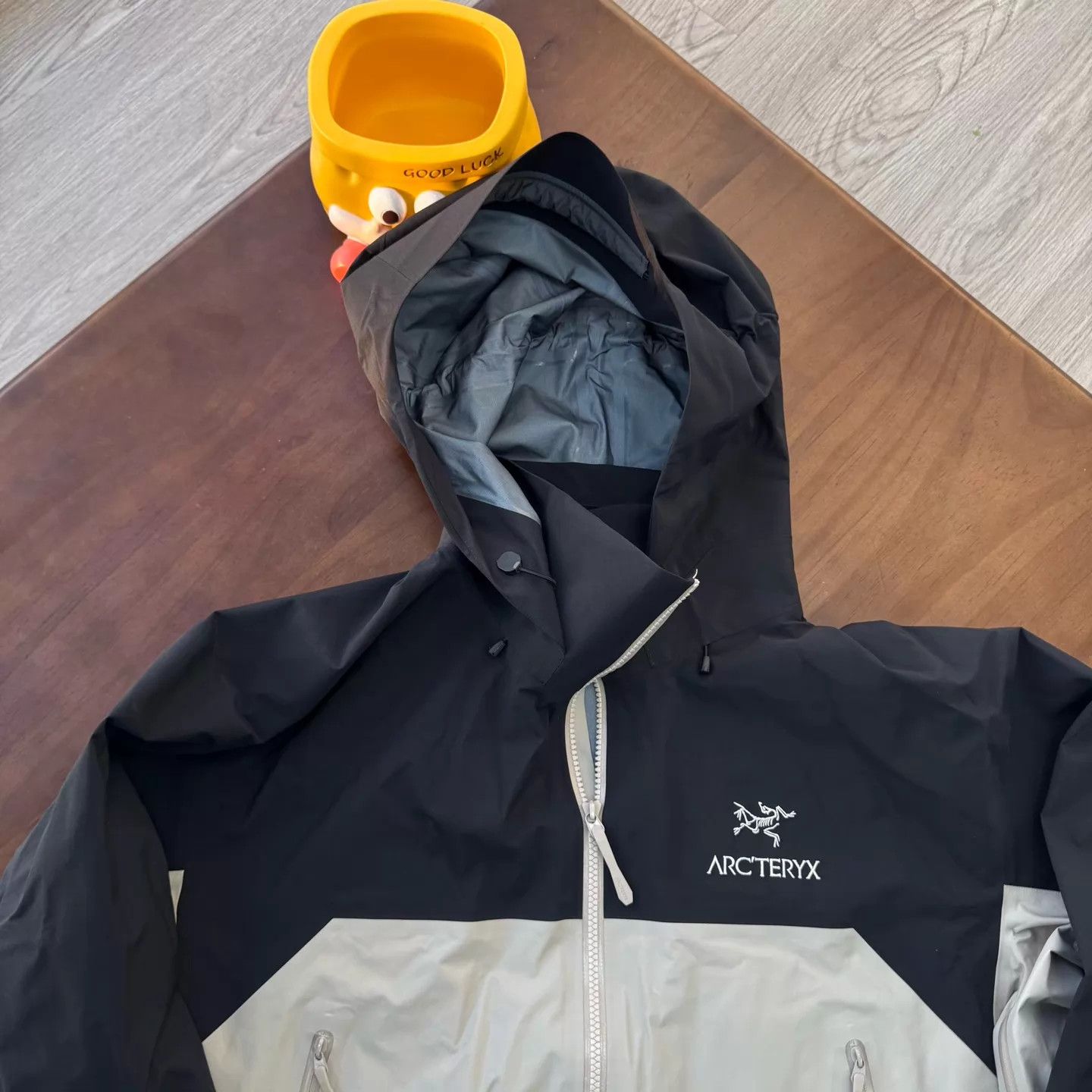 Arc'teryx Arc'teryx BETA AR Cordovan 2-tone XL Mint minor stain Size US XL / EU 56 / 4 - 3 Thumbnail