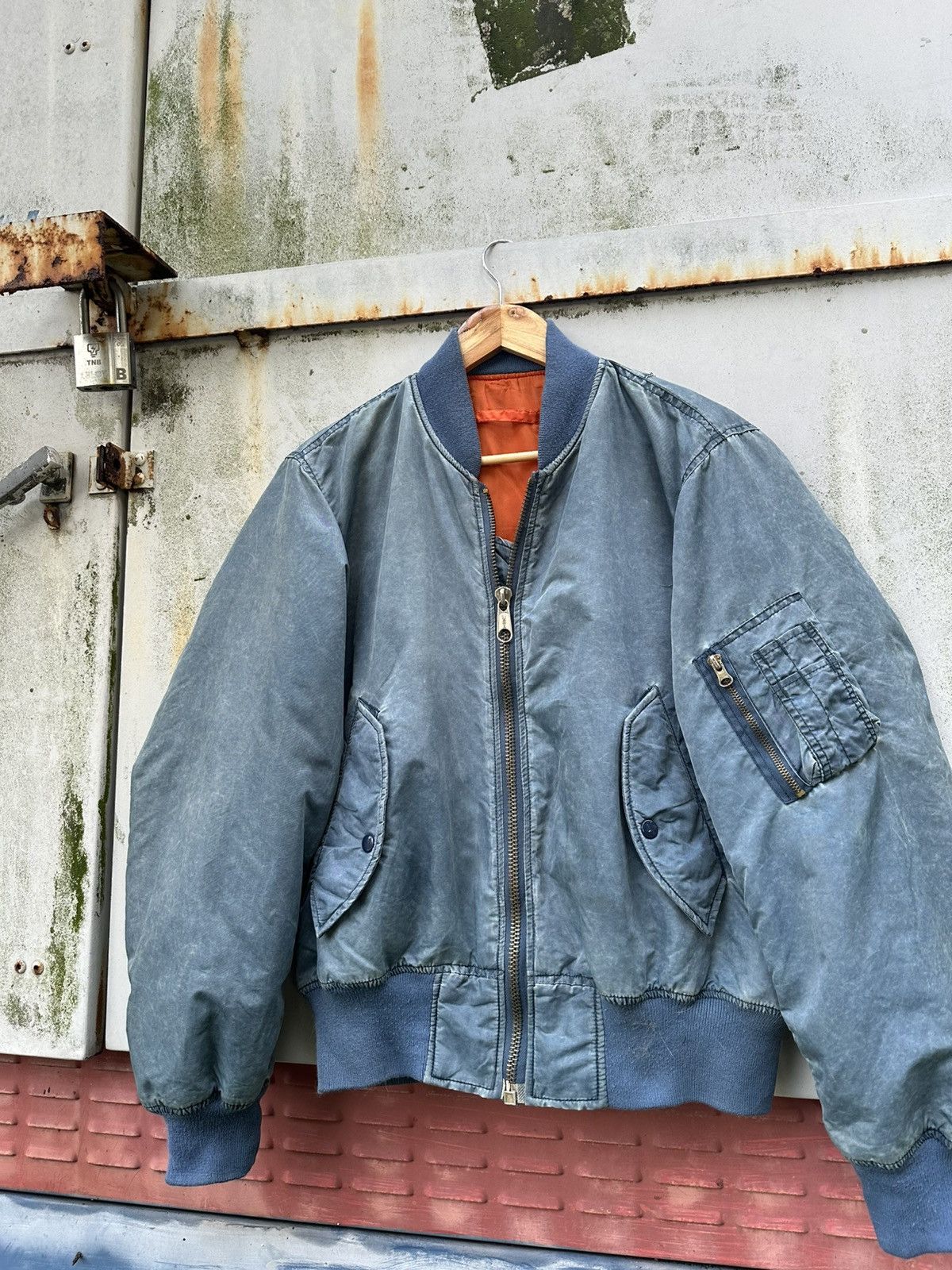 Vintage 🪖Vintage Sun Faded MA-1 Man Intermediate Bomber Jacket Size US M / EU 48-50 / 2 - 6 Thumbnail