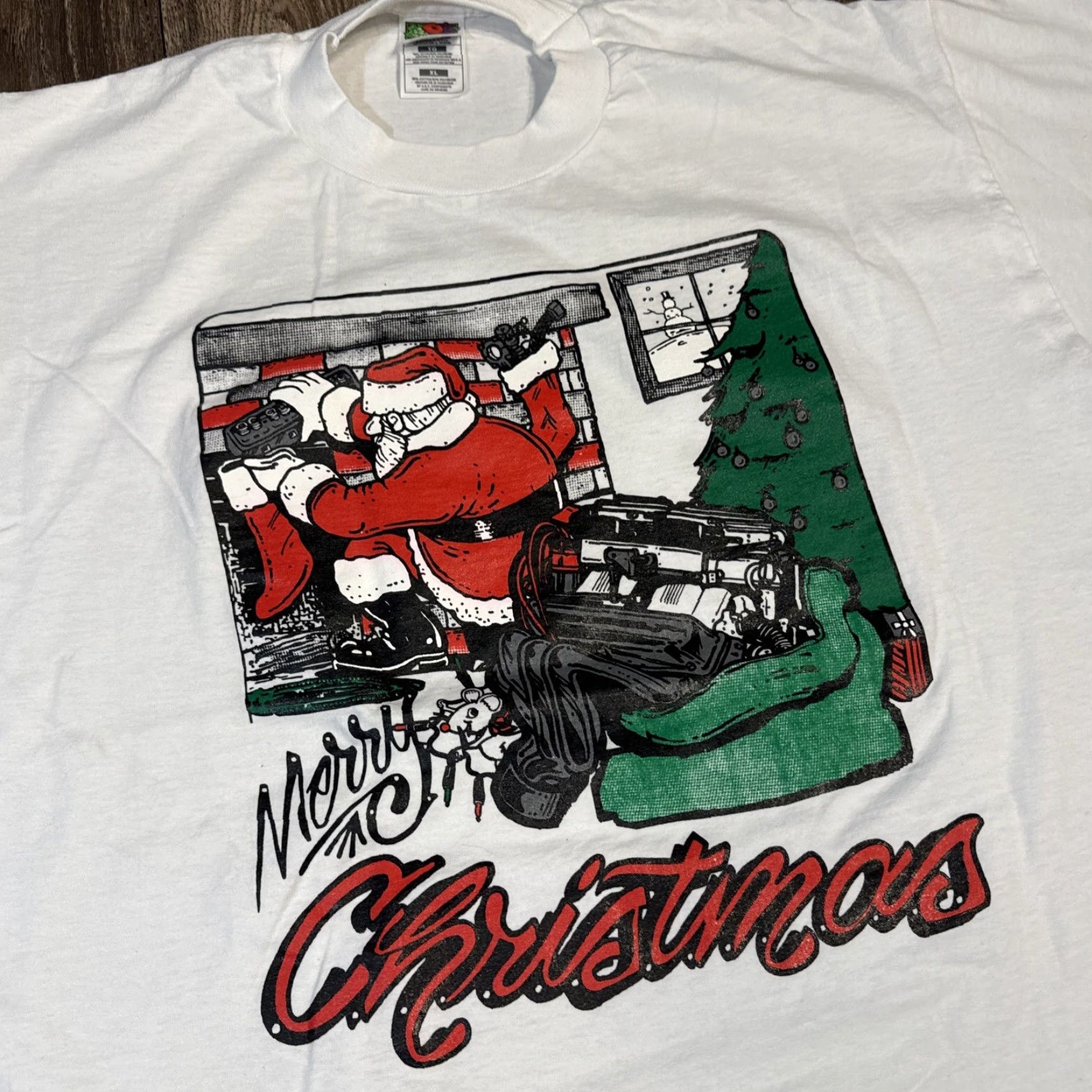 Fruit Of The Loom VINTAGE 90s Santa Claus Mechanic Car Parts Engine XL White Tee Shirt Mens Size US XL / EU 56 / 4 - 2 Thumbnail