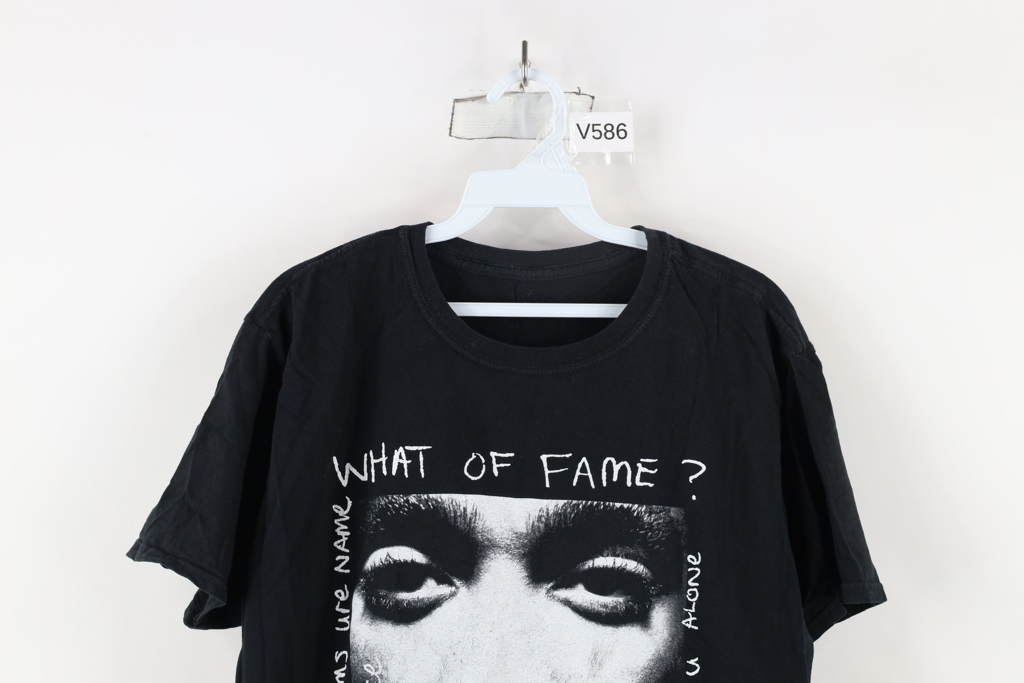 Vintage Vintage Y2K 2Pac What of Fame Face Hip Hop Rap T-Shirt Black Size US L / EU 52-54 / 3 - 2 Thumbnail
