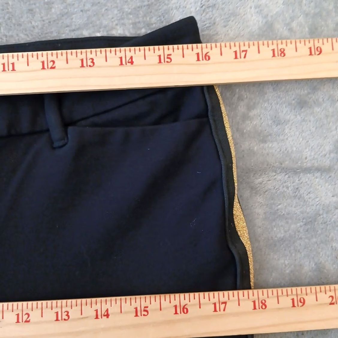 Old Navy Old Navy Pixie Ankle Pants Womens Size 10 Black Tuxedo Striped Crop Pockets Stretch Regular Straight 25.5in Inseam Mens? Womens Size 32" / US 10 / IT 46 - 4 Thumbnail
