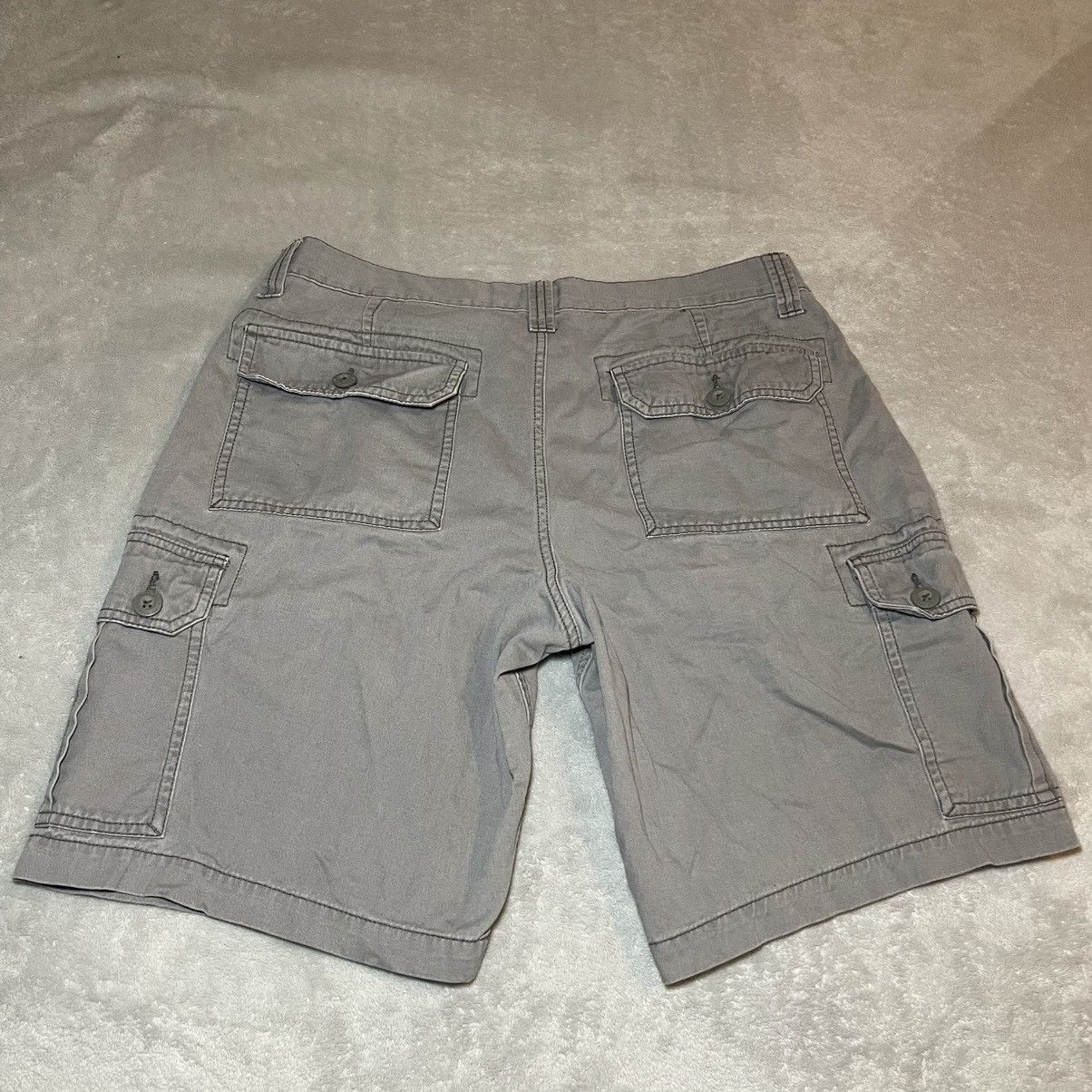 U.S. Polo Assn. US Polo Assn Mens Gray Cargo Shorts Size 36 Military Style Size US 36 / EU 52 - 4 Thumbnail