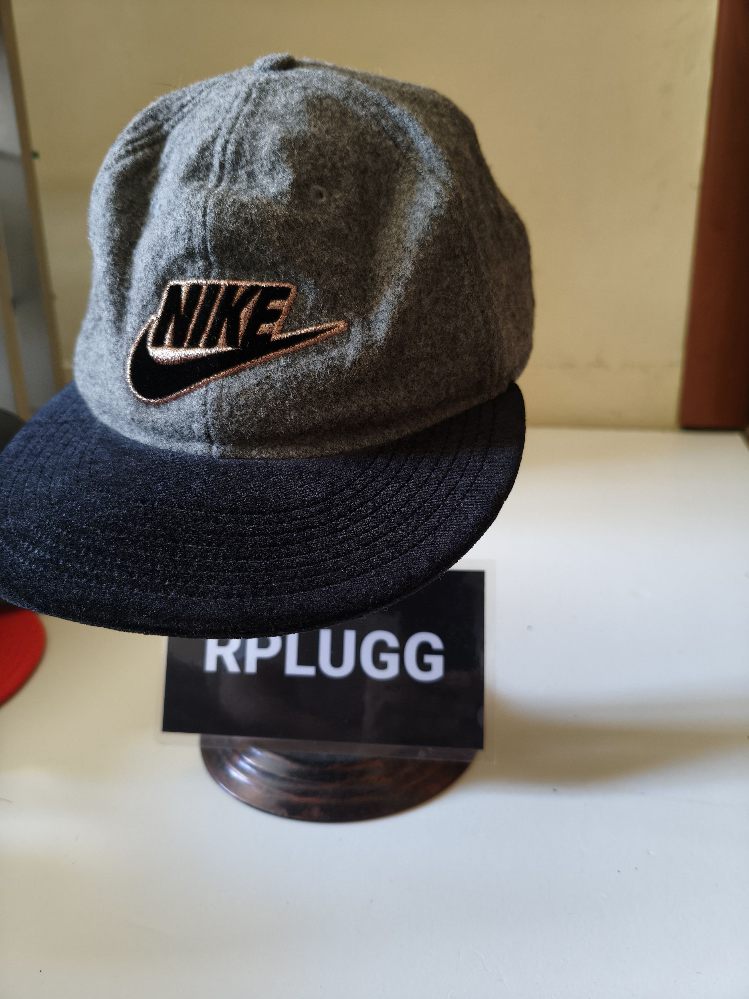 Nike Nike Futura Cap Grey Rose Gold Black 806223 091 Size ONE SIZE - 3 Thumbnail
