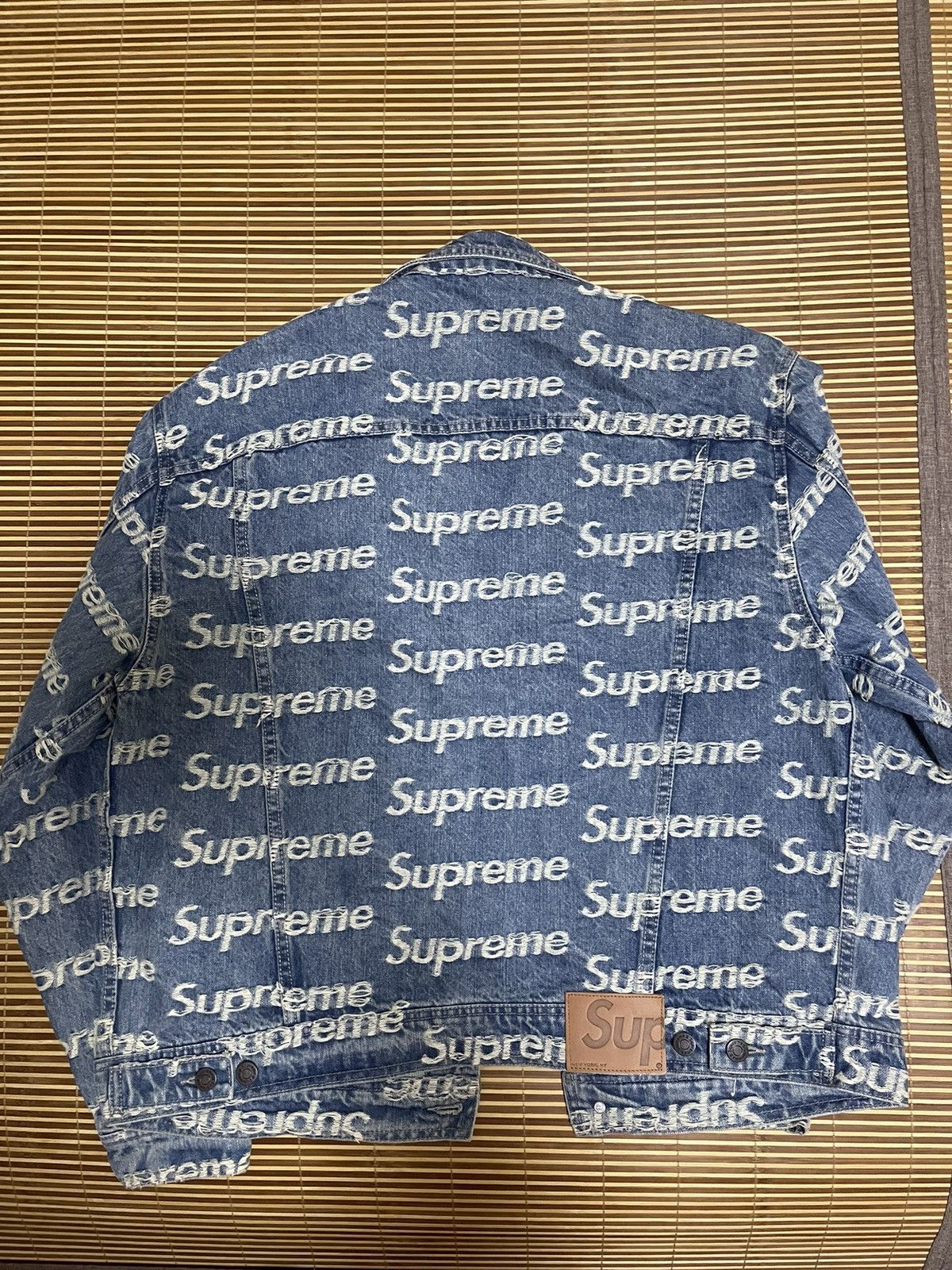 Supreme Supreme frayed logos denim trucker work jacket size xl Size US XL / EU 56 / 4 - 2 Thumbnail