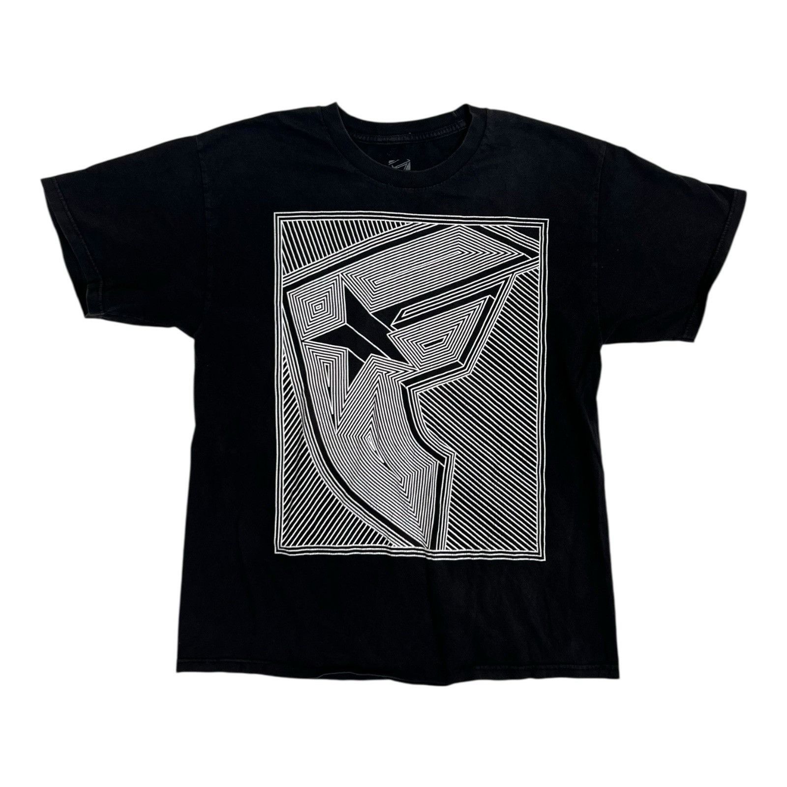 Famous Stars And Straps Vintage Famous Starts And Straps T-Shirt Size Large Black Y2 Size US L / EU 52-54 / 3 - 1 Thumbnail