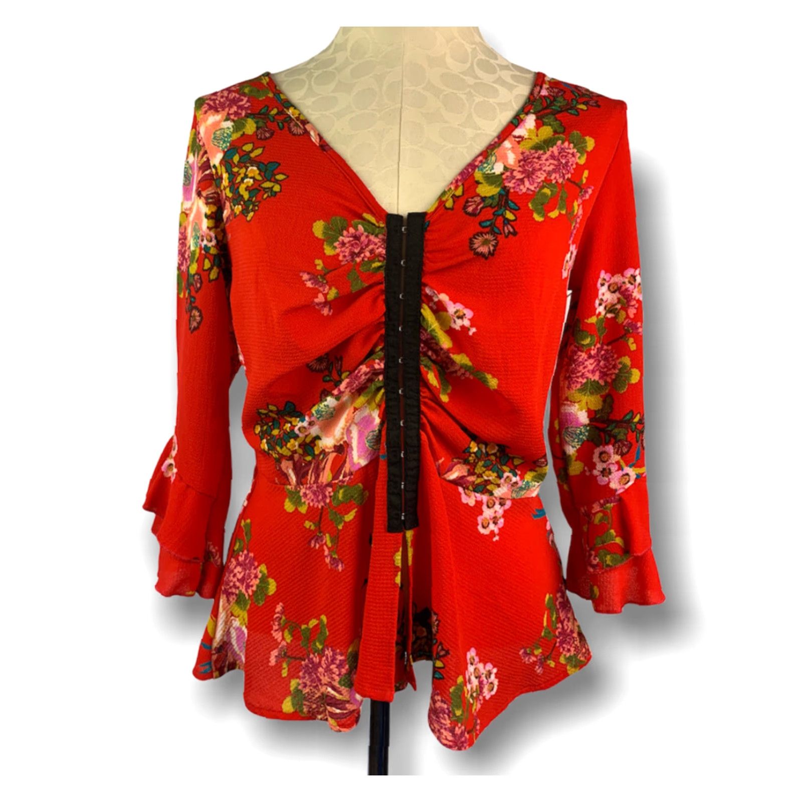 Vintage VINTAGE Front Blouse Junior Women's Red Floral Made in USA Medium Wishful Eye Hook Front Blouse Size M / US 6-8 / IT 42-44 - 2 Thumbnail