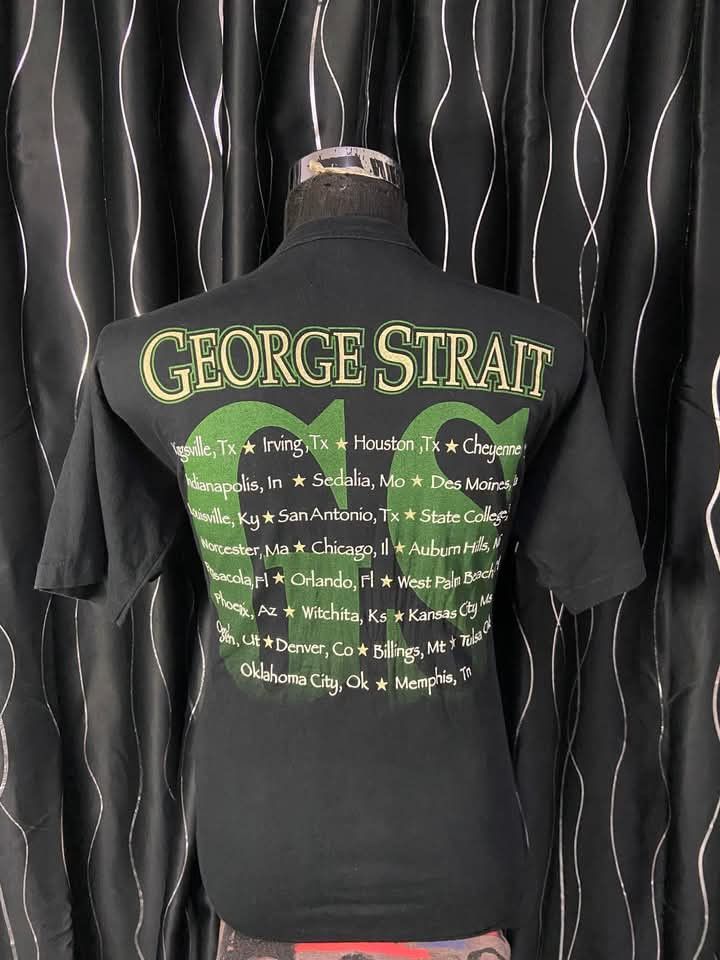 Vintage Vintage George Strait 1996 Size US XL / EU 56 / 4 - 6 Thumbnail