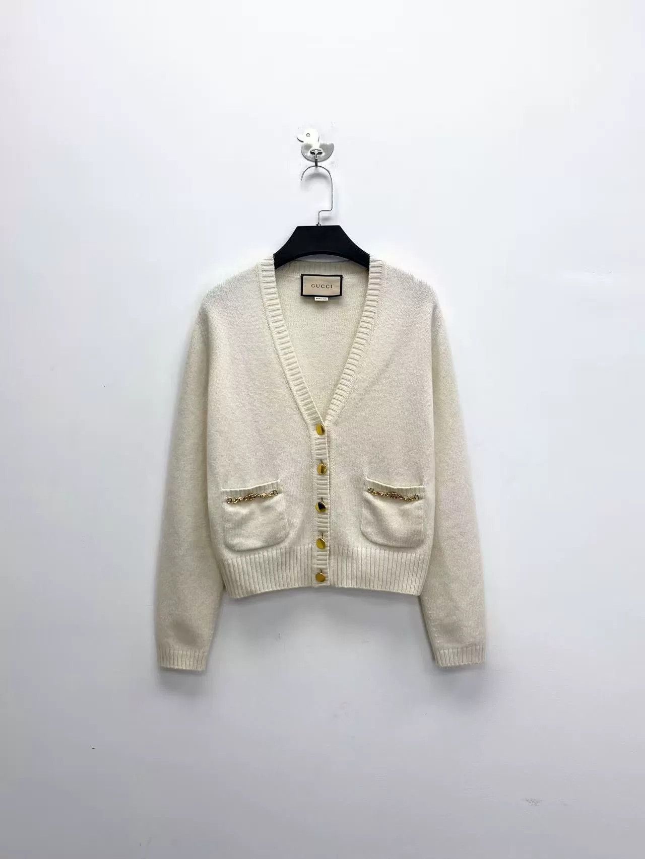Gucci gucci ivory cashmere short cardigan with gold buttons Size XS / US 0-2 / IT 36-38 - 1 Thumbnail