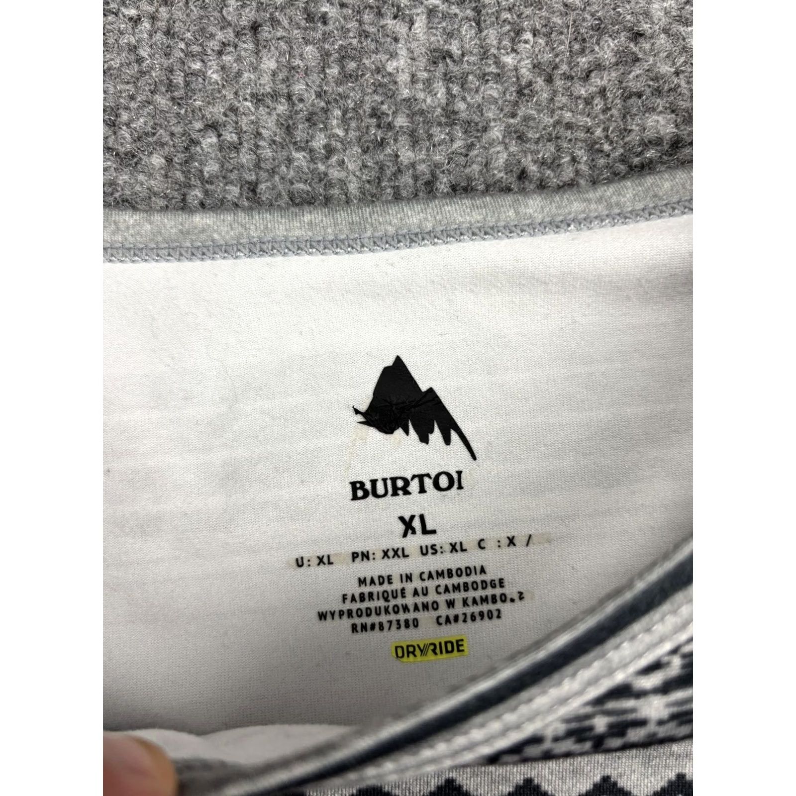 Burton Burton Shirt Womens XL Gray Striped DRYRIDE Base Layer Ski Top Long Sleeve Crew Neck Size XL / US 12-14 / IT 48-50 - 2 Thumbnail