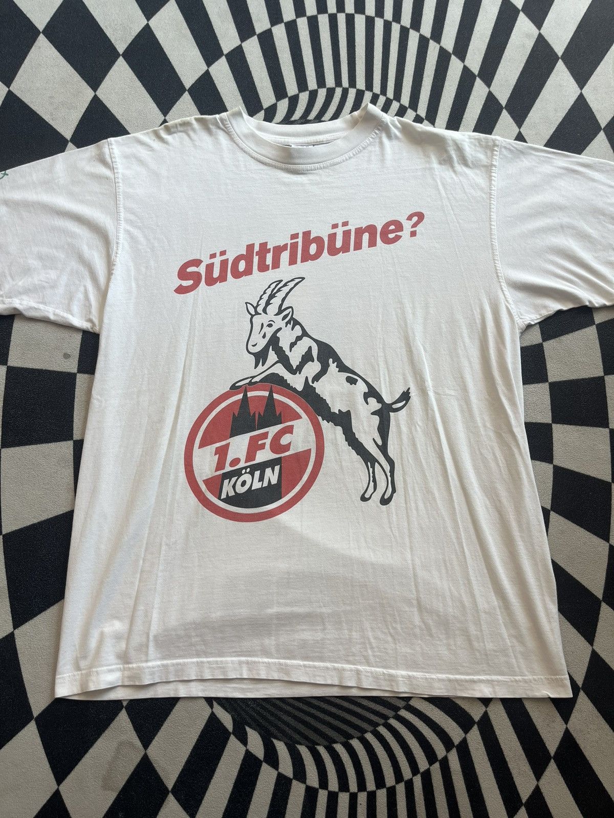 Vintage Vintage 1.FC KOLN Sudtribune? Sign on Tshirt Size US XL / EU 56 / 4 - 4 Thumbnail