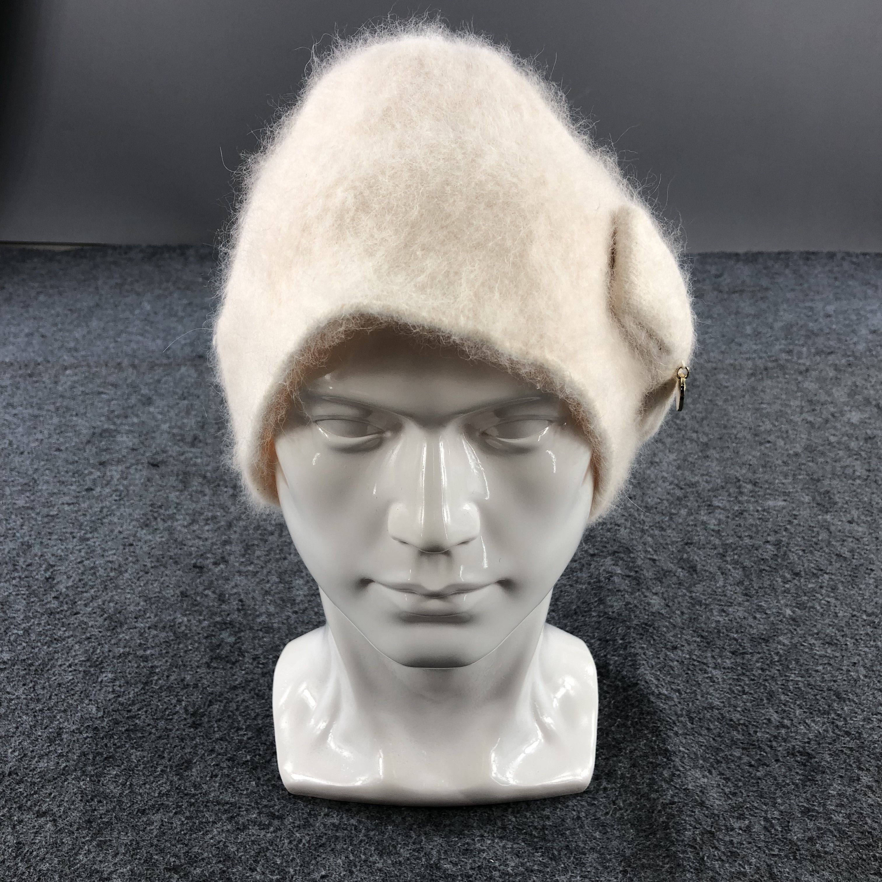 Furla Furla Angora Fur Beanie Snowcap Snow Hat B161 Size ONE SIZE - 2 Thumbnail