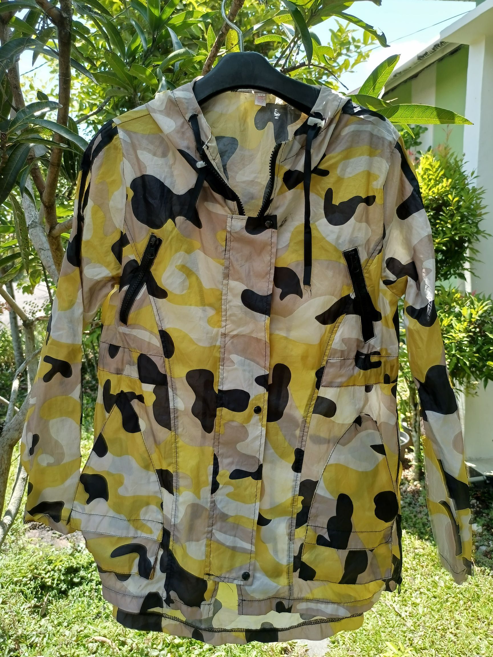 Other Beautiful Multi Camo Light Jacket Size US M / EU 48-50 / 2 - 15 Thumbnail